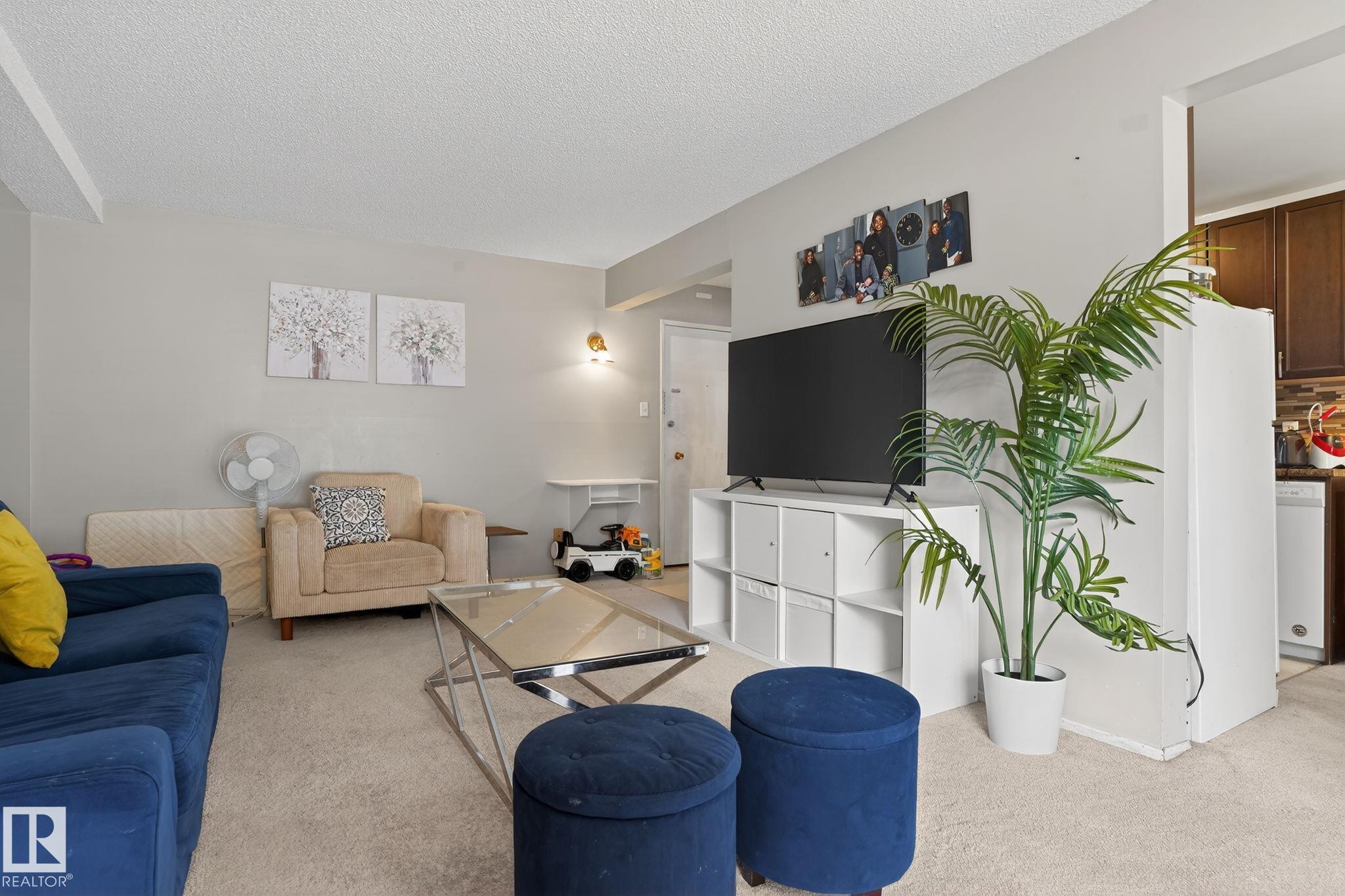 Main View of 120 5730 RIVERBEND Road, Brander Gardens, Edmonton, Alberta, T6H 4T4