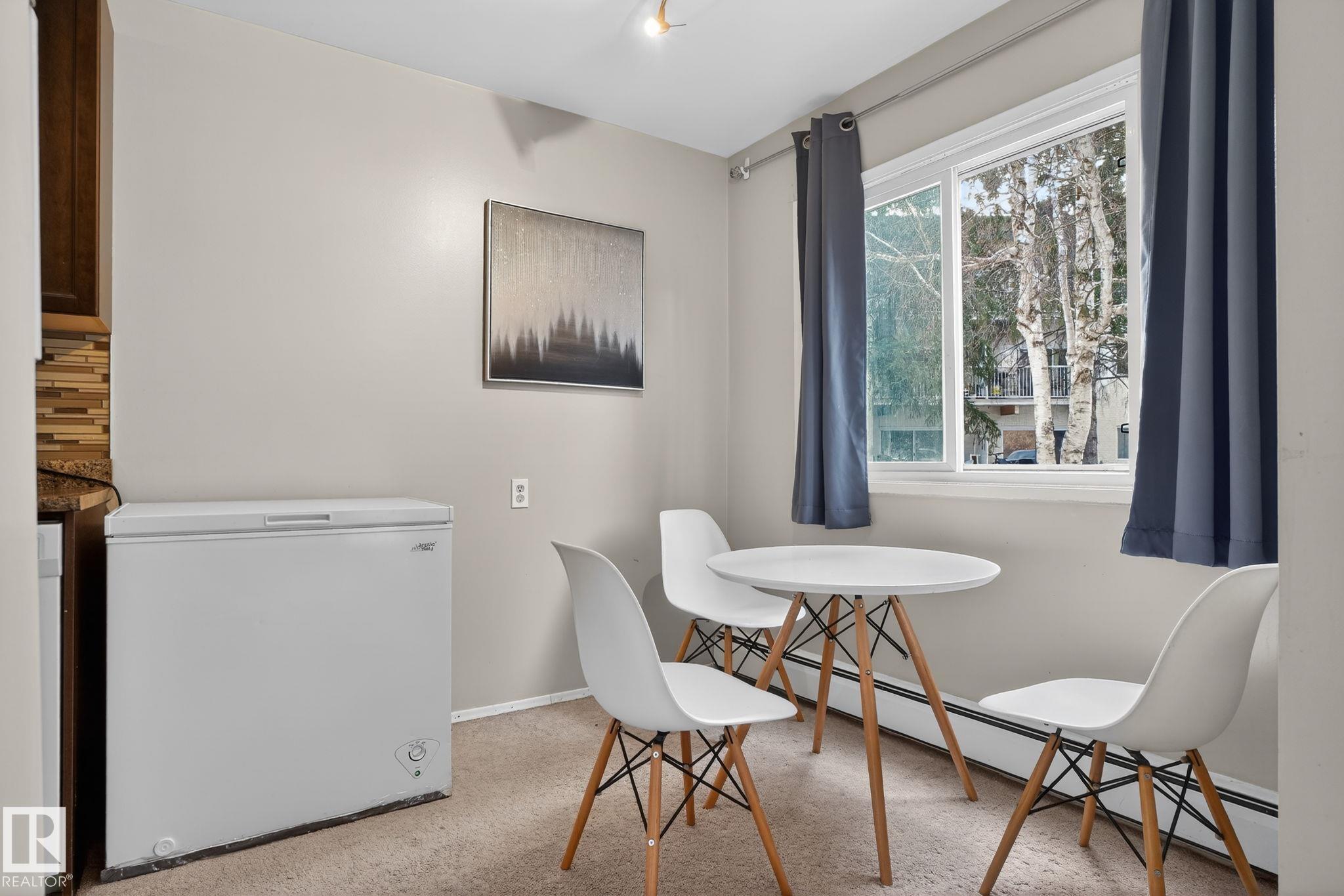 Fifth View of 120 5730 RIVERBEND Road, Brander Gardens, Edmonton, Alberta, T6H 4T4