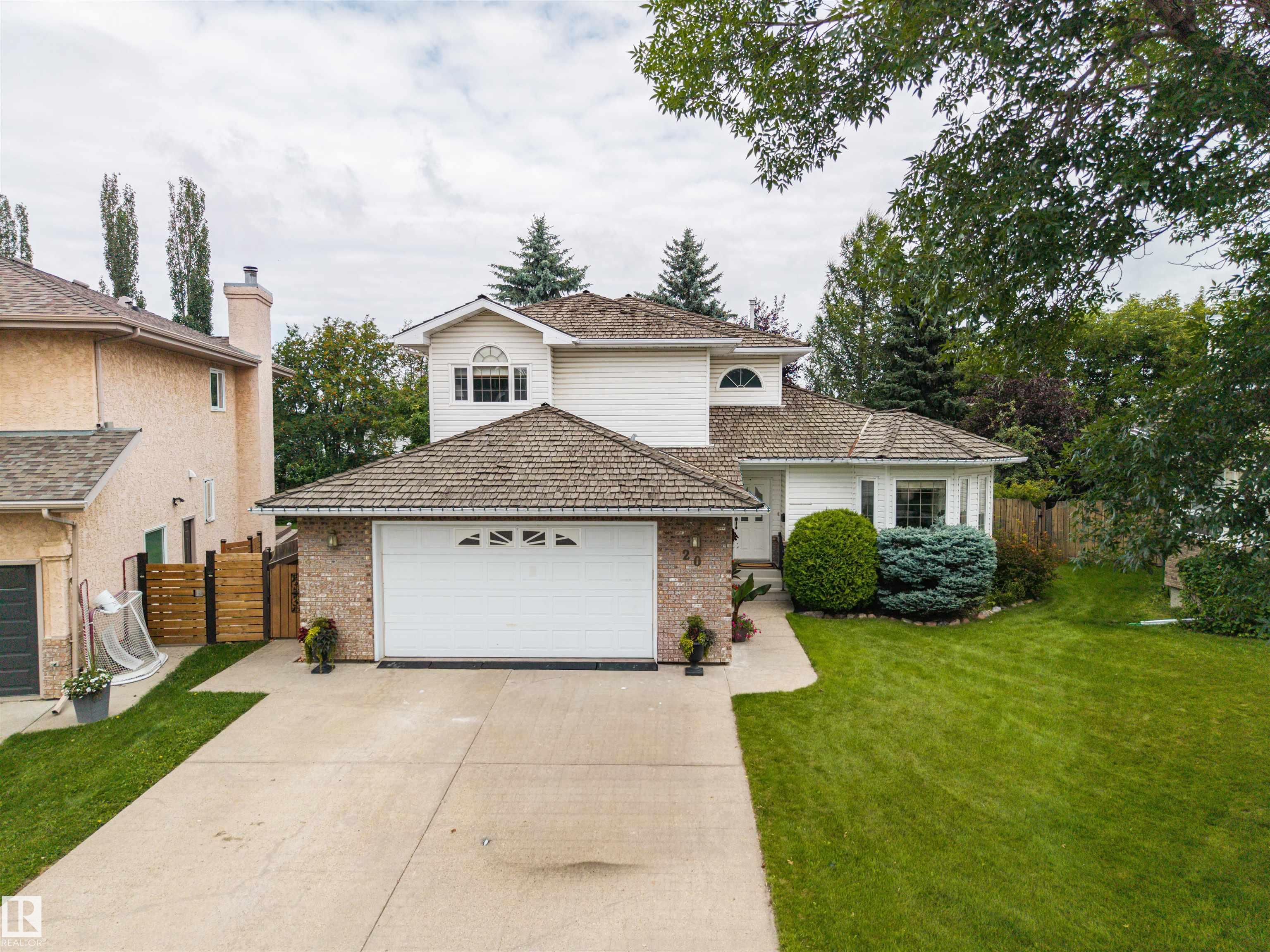 20 CHARLTON Crescent, E4503548, Alberta,