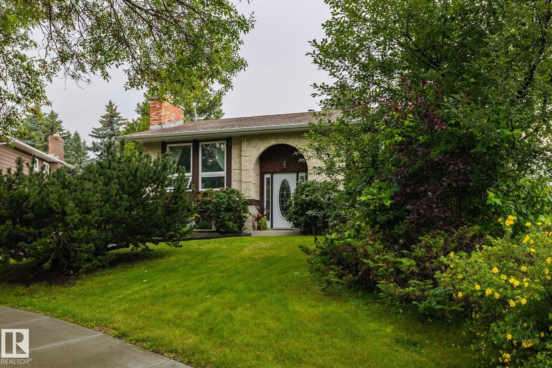 12 AMHERST Crescent, E4503556, Alberta,