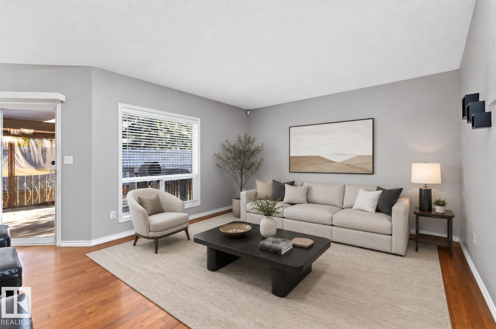 123 215 BLACKBURN Drive E, E4503563, Alberta,