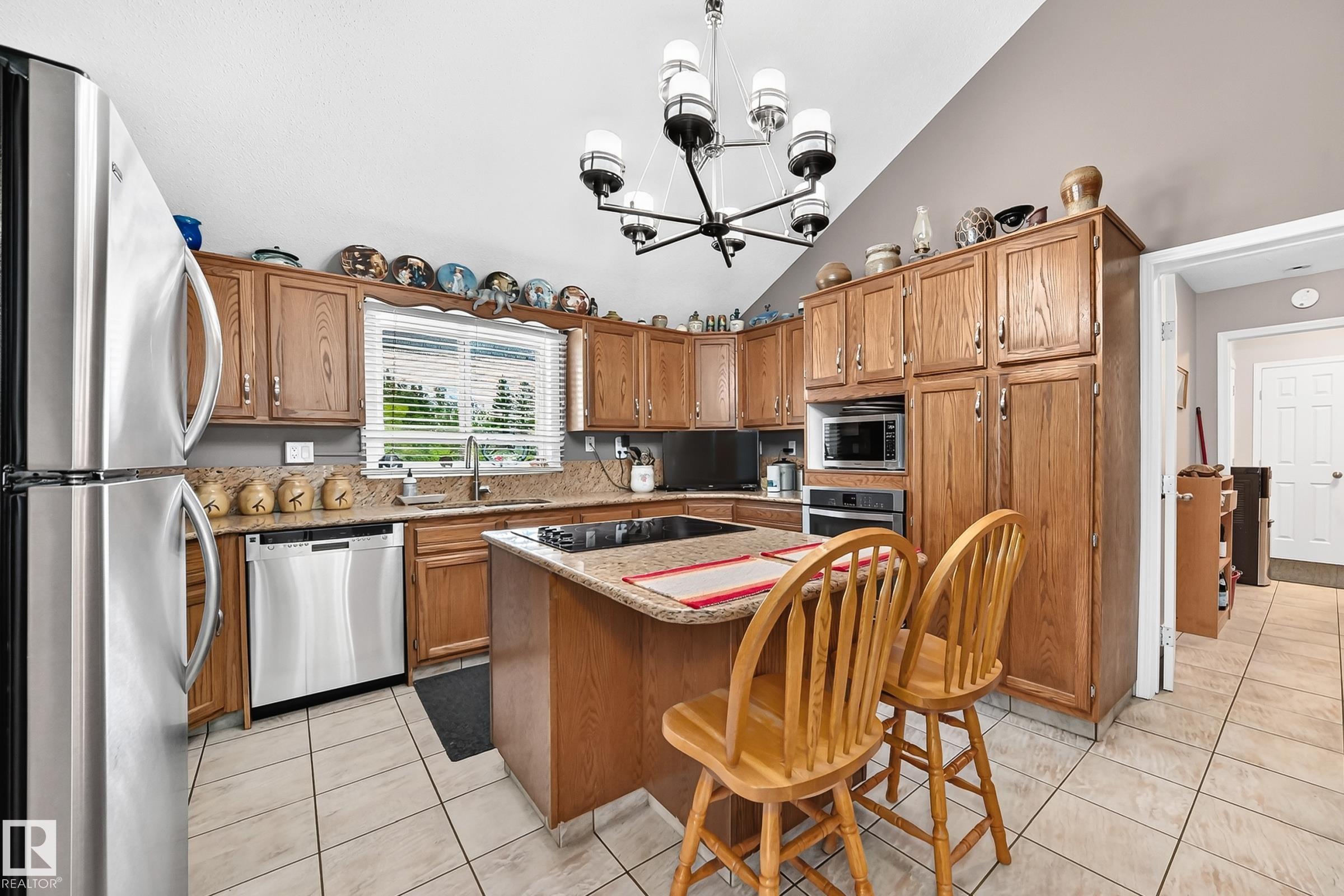 Fifth View of 1 53250 RGE ROAD 215, Woodland Park (Strathcona), Rural Strathcona County, Alberta, T8E 2B3