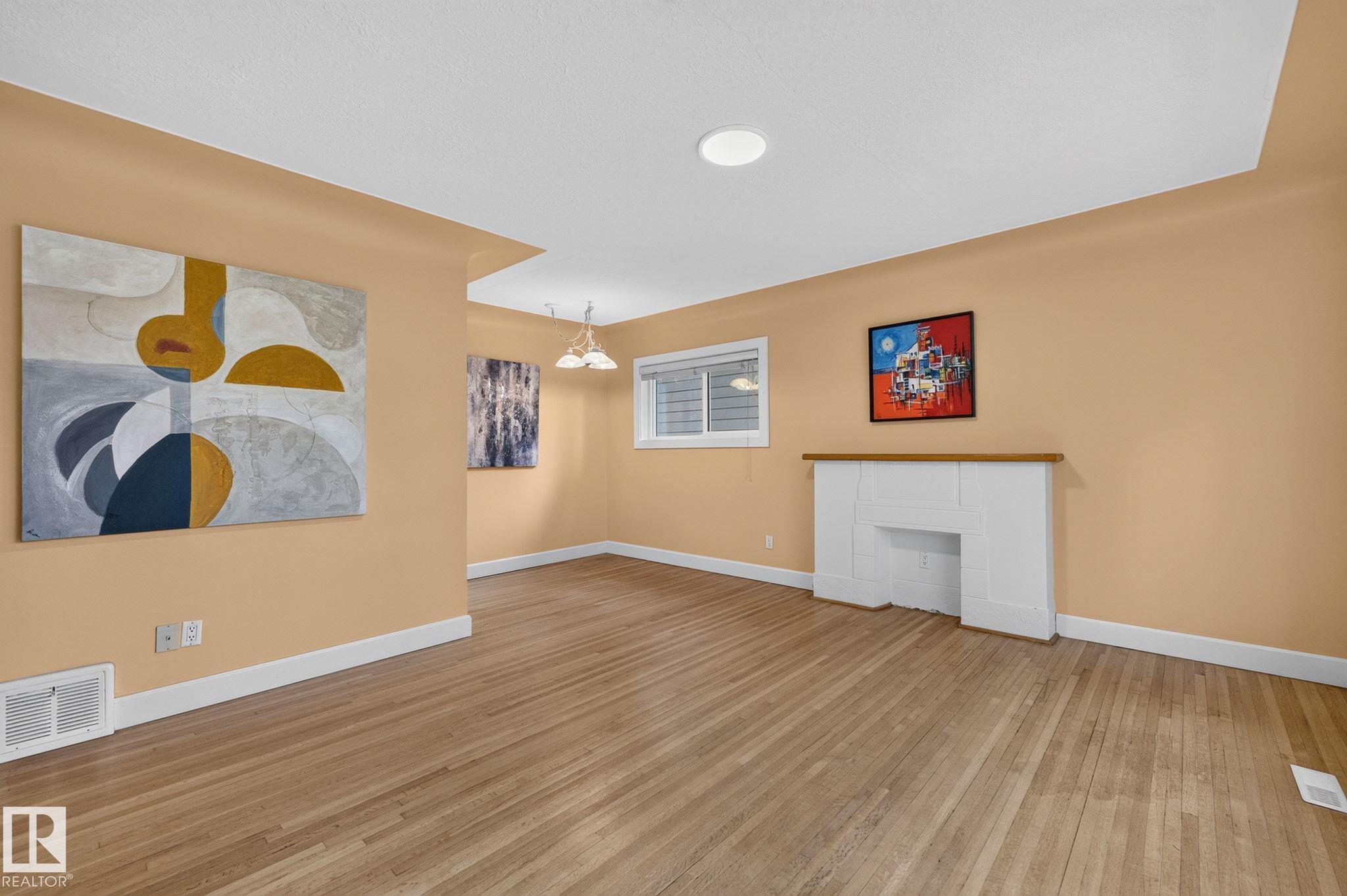 Fifth View of 6261 112A Street, Parkallen (Edmonton), Edmonton, Alberta, T6H 3K4