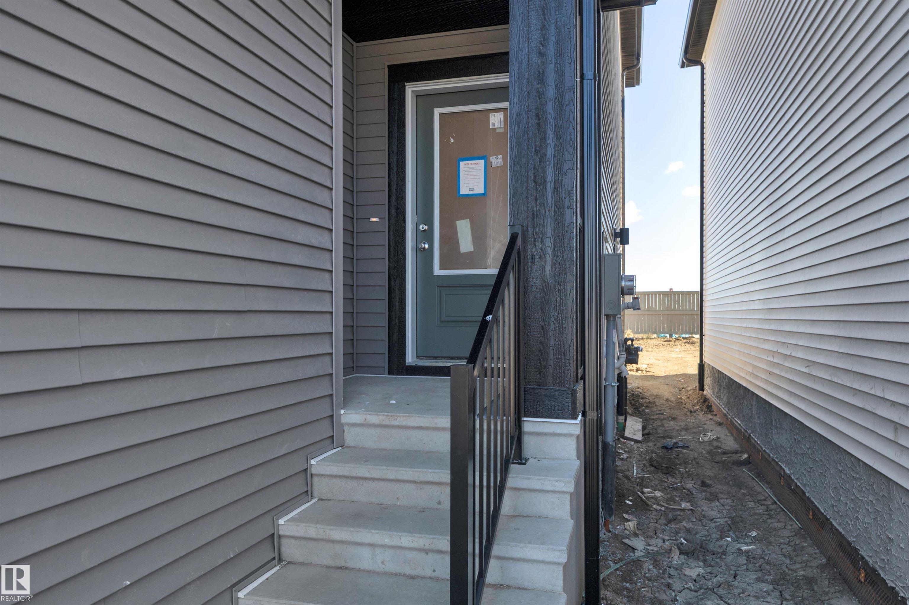 Fourth View of 18015 73 Street, Crystallina Nera East, Alberta, T5Z 0W7