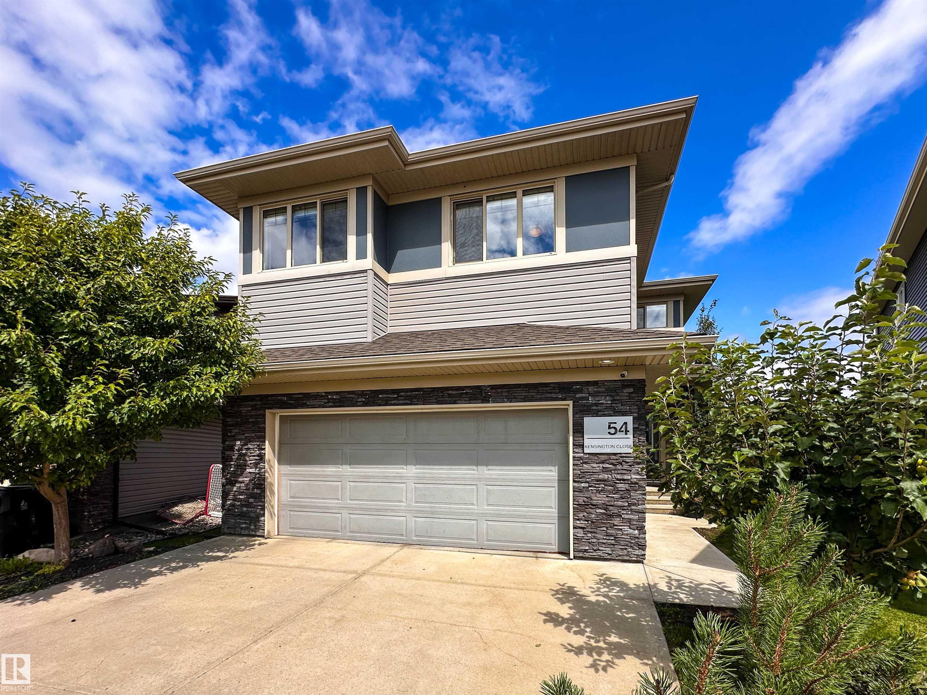 54 KENSINGTON Close, E4503709, Alberta,