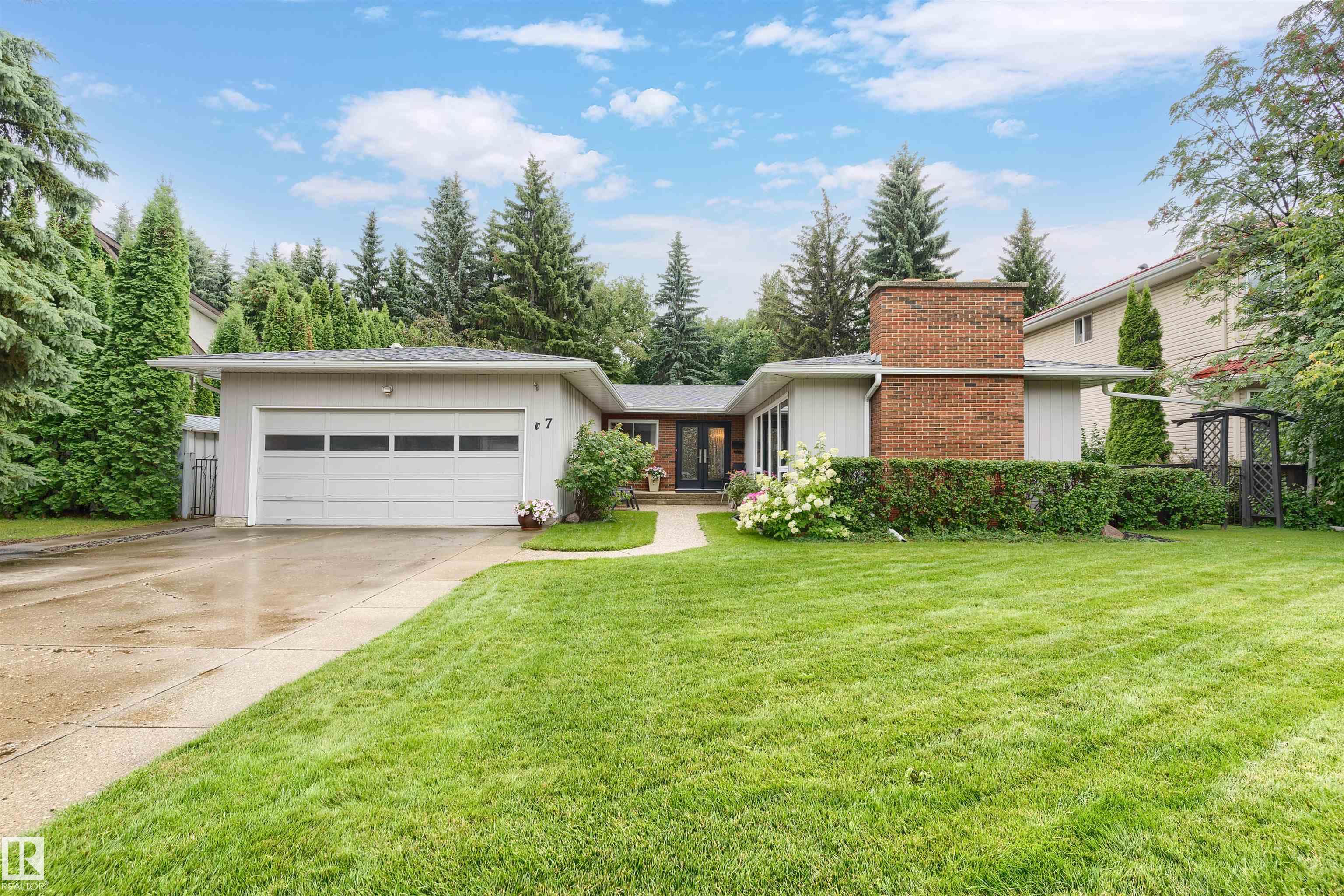 7 QUESNELL Crescent, E4503779, Alberta,