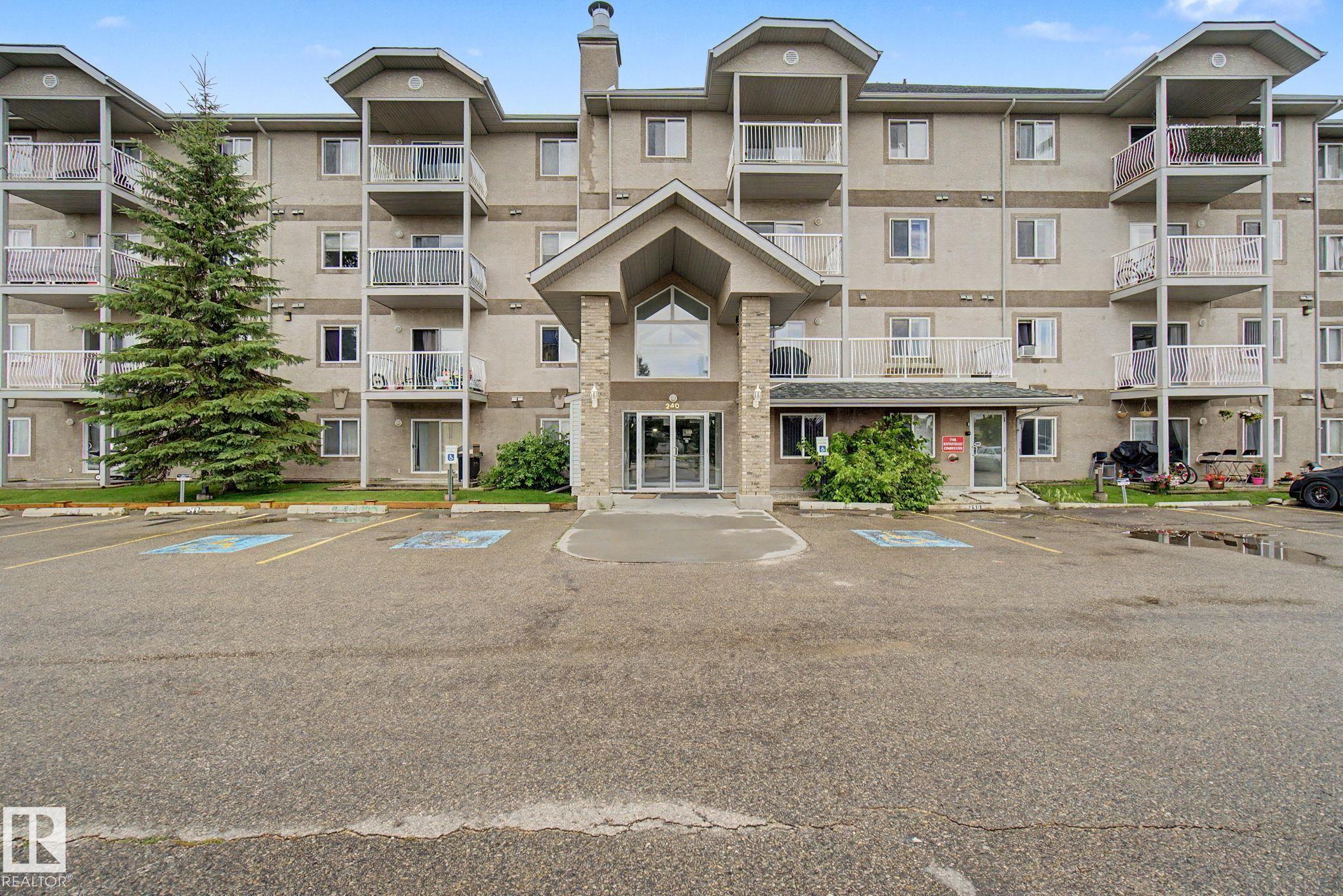 323 240 SPRUCE RIDGE Road, E4503798, Alberta,