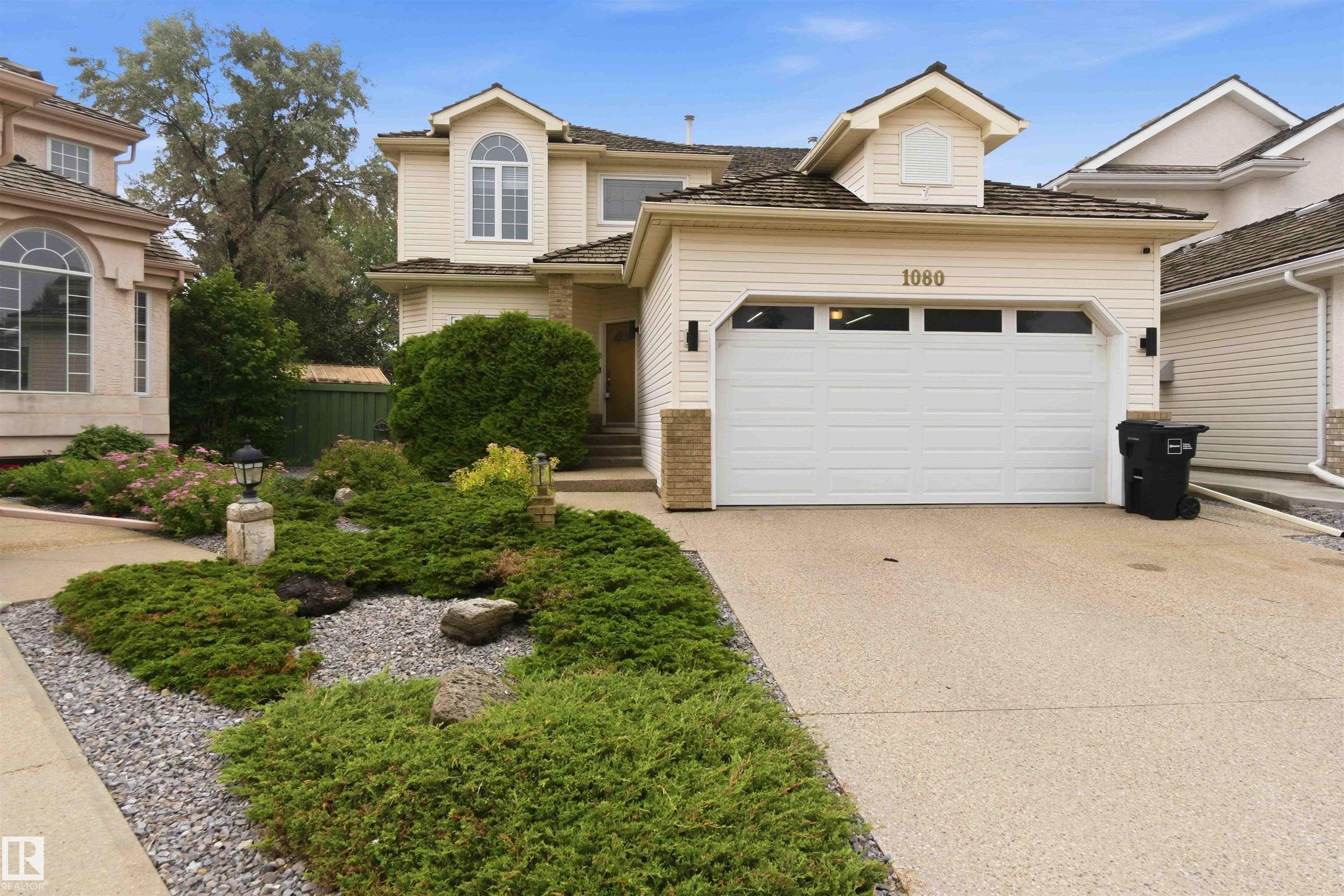 1080 WEDGEWOOD Boulevard, E4503810, Alberta,
