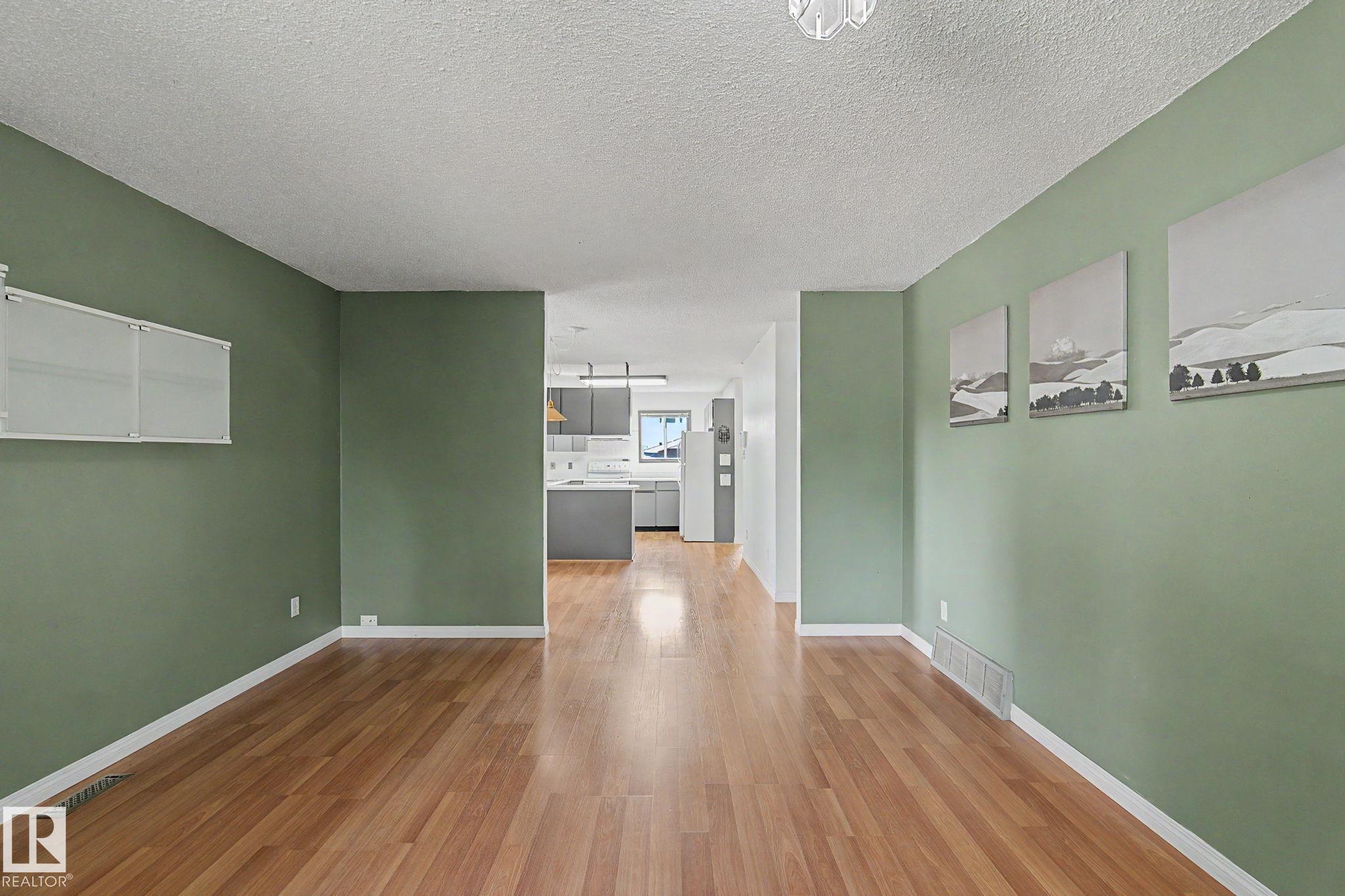 Fifth View of 11167 52 Street NW, Highlands (Edmonton), Edmonton, Alberta, T5W 3H6