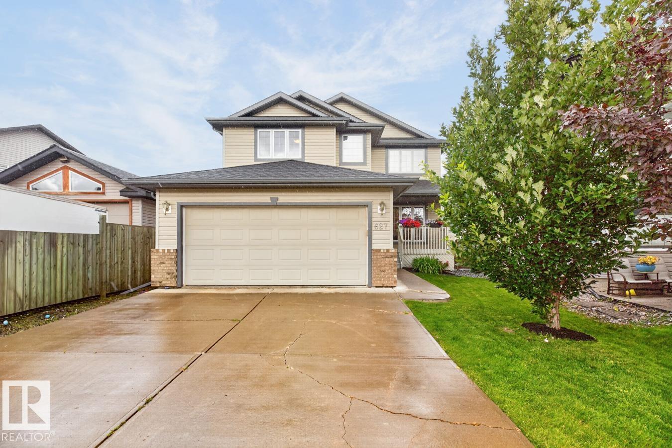 627 FOXTAIL Lane, E4503931, Alberta,
