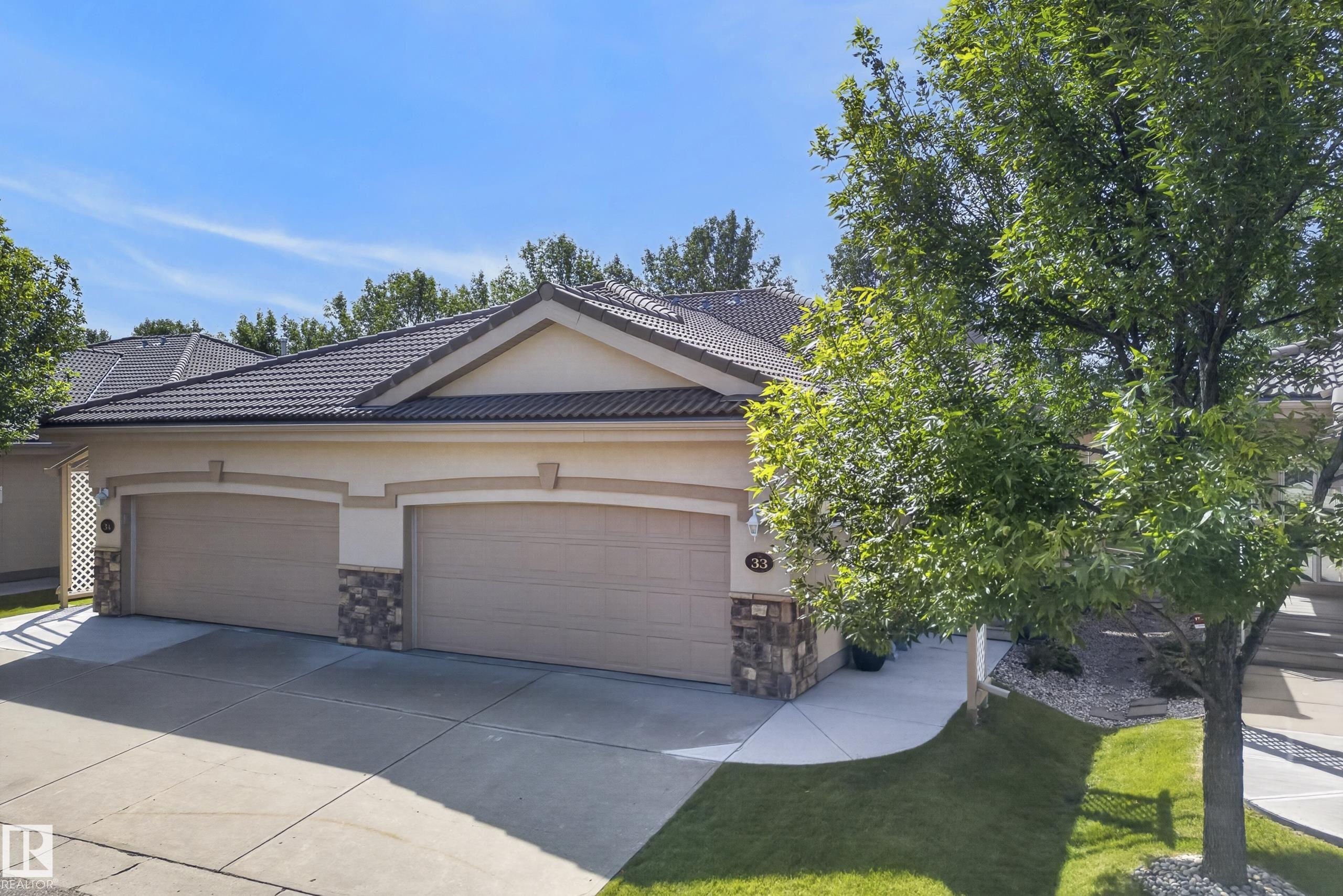 Second View of 33 13808 155 Avenue, Carlton, Edmonton, Alberta, T6V 1T8