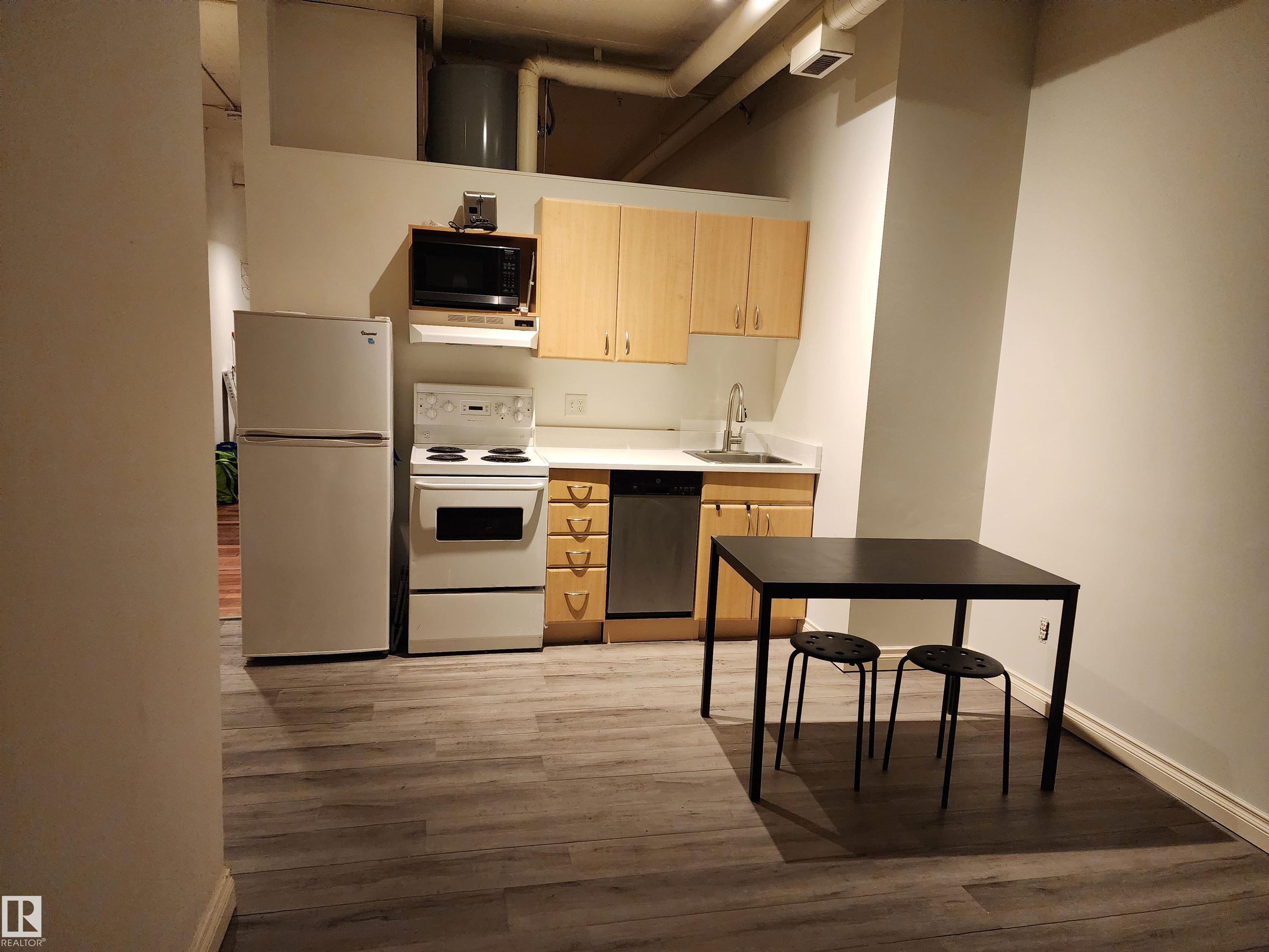1002 10024 JASPER Avenue, E4503943, Alberta,