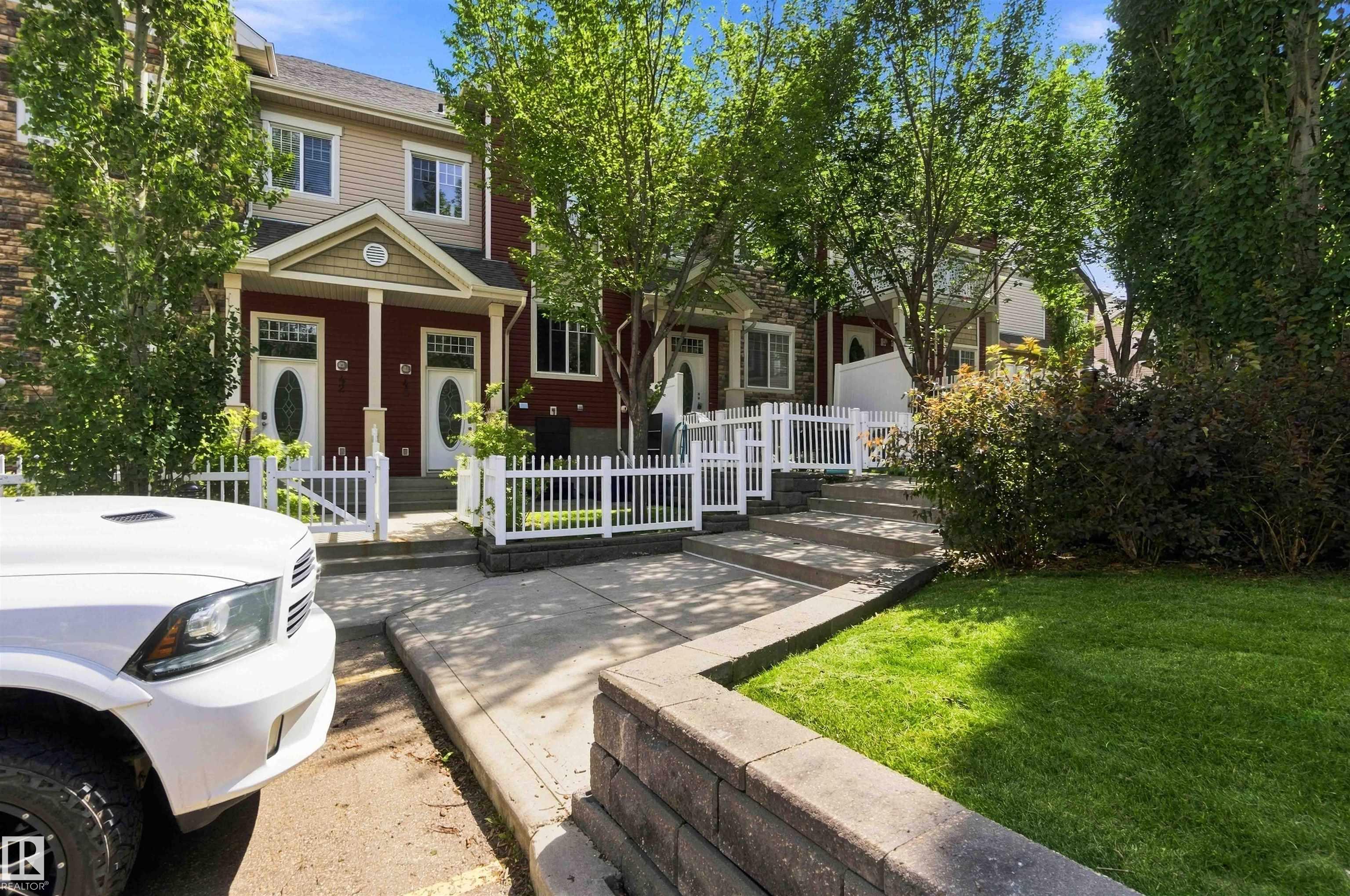 43 460 Hemingway Road NW, E4503945, Alberta,