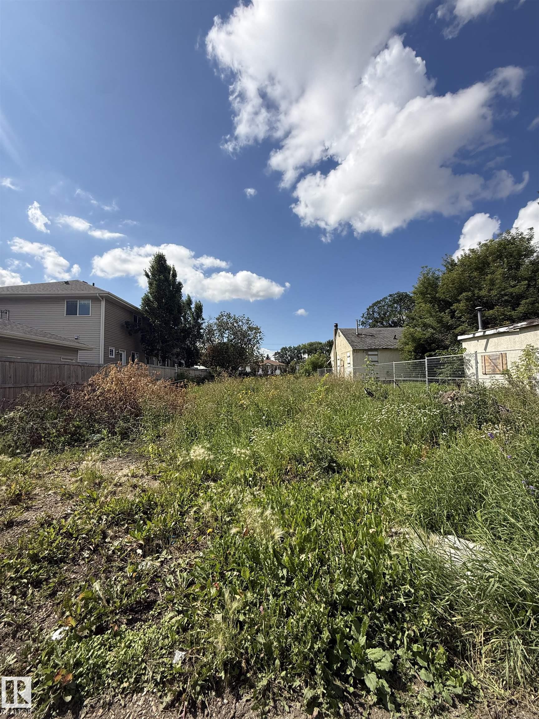 12207 127 Street, E4503946, Alberta,