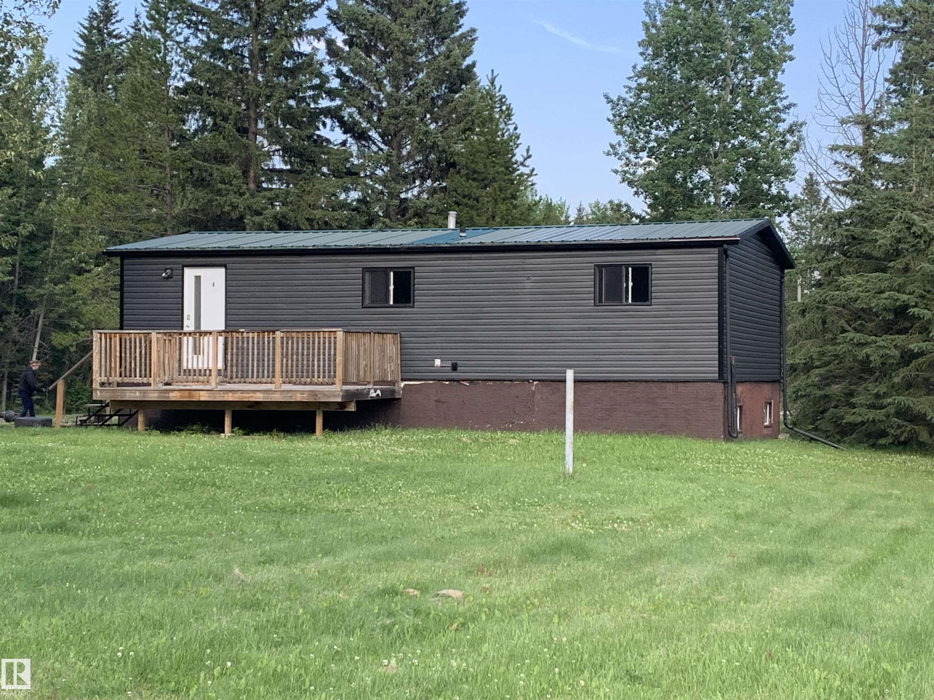  E4504122, Alberta,