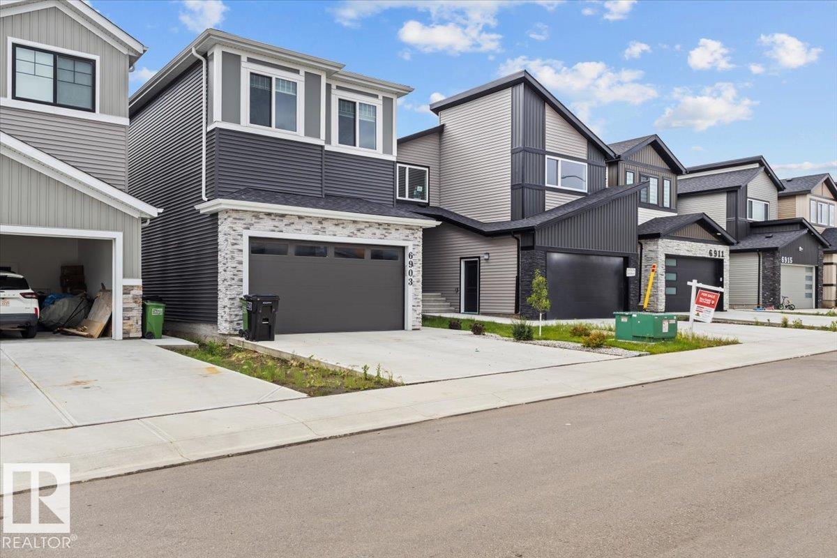 Fourth View of 6903 169 Avenue, Schonsee, Edmonton, Alberta, T5Z 0H2