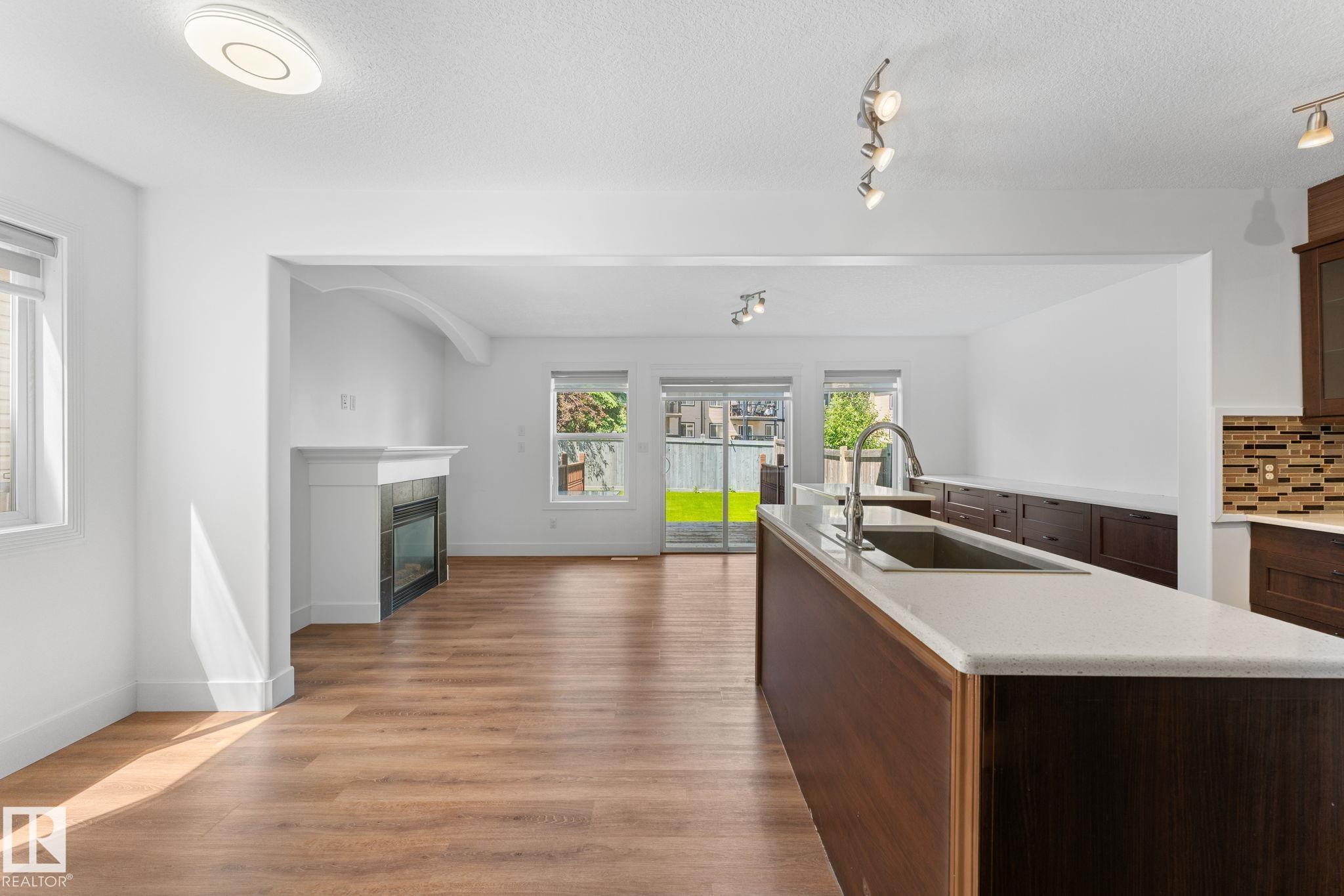 Fifth View of 5964 164 Avenue, Matt Berry, Edmonton, Alberta, T5Y 0B2