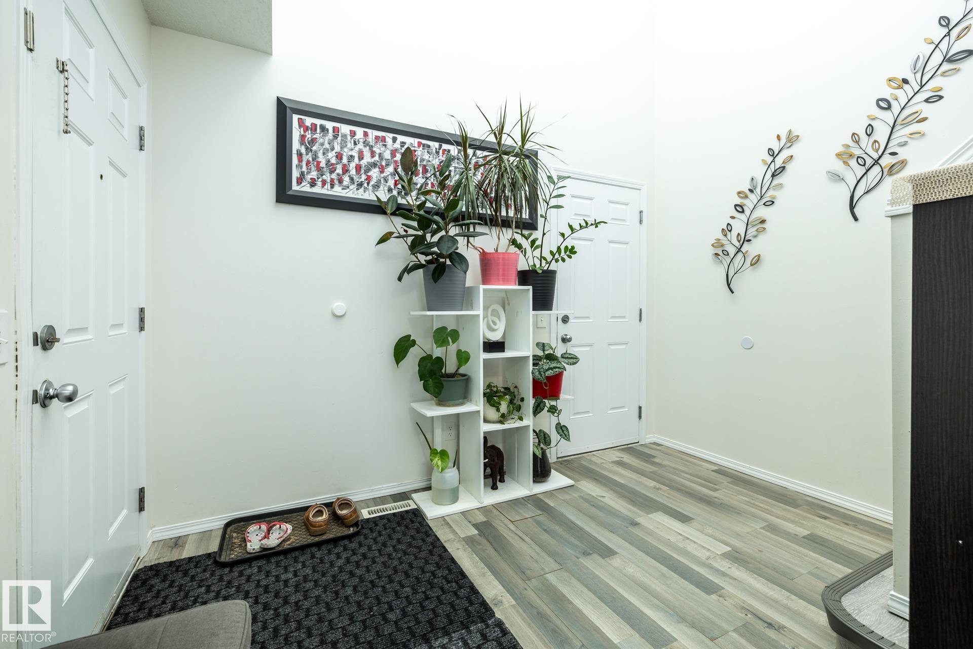 Fifth View of 8644 173 Avenue, Klarvatten, Edmonton, Alberta, T5Z 3W4