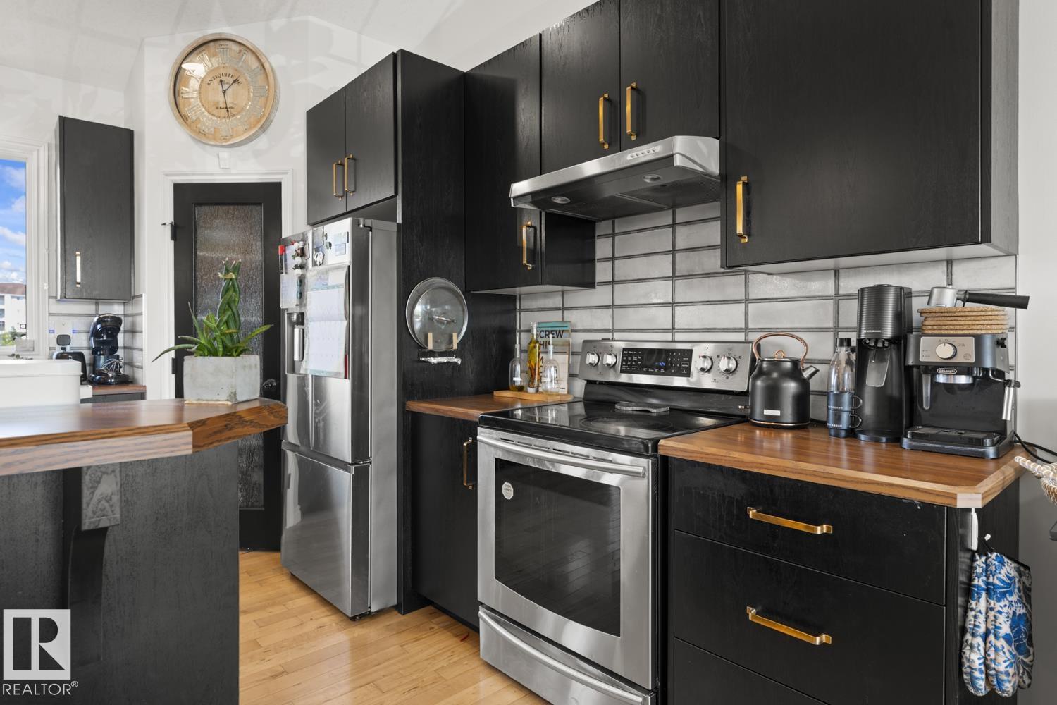 Fifth View of 4804 64 Avenue, Tri City Estates, Cold Lake, Alberta, T9M 0A9