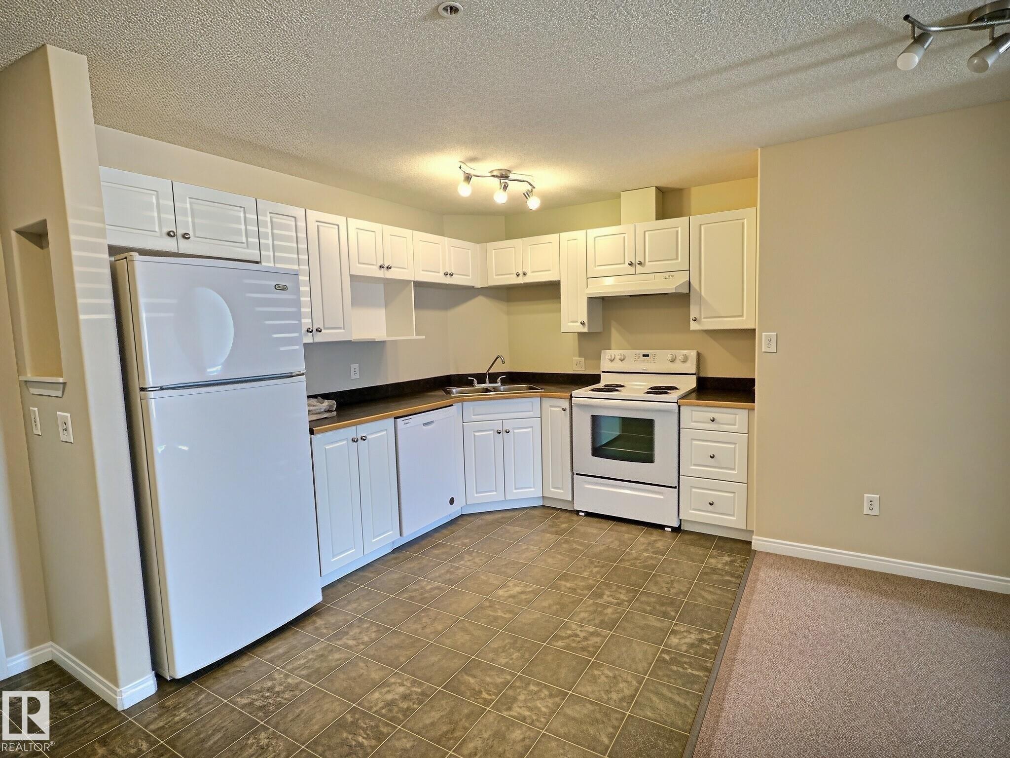 111 5350 199 Street, E4504223, Alberta,