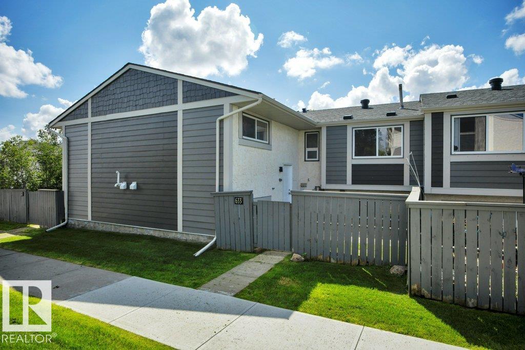 633 WILLOW Crest, E4504246, Alberta,