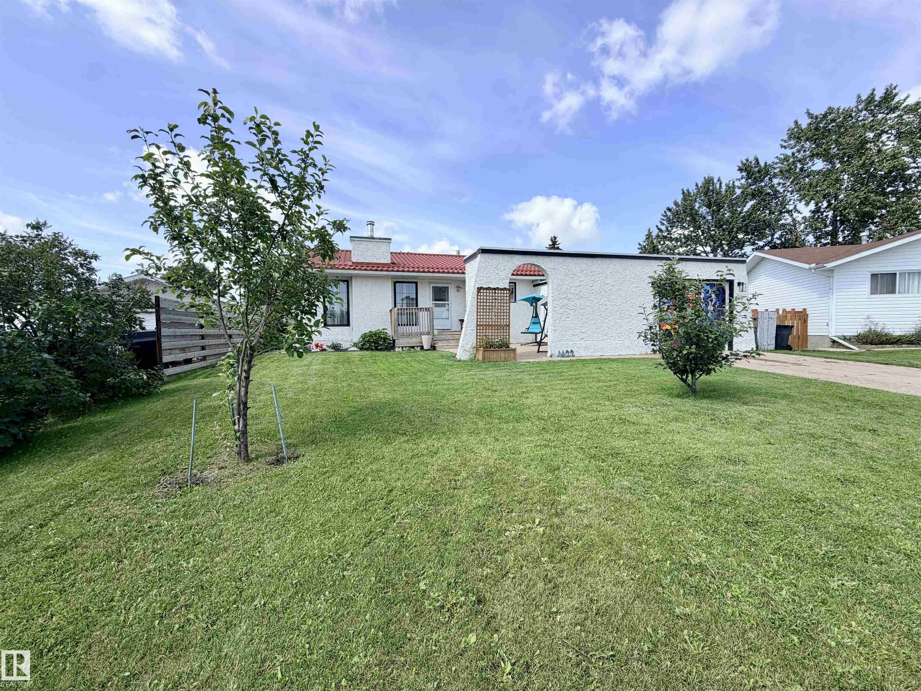4422 45B Street, E4504302, Alberta,