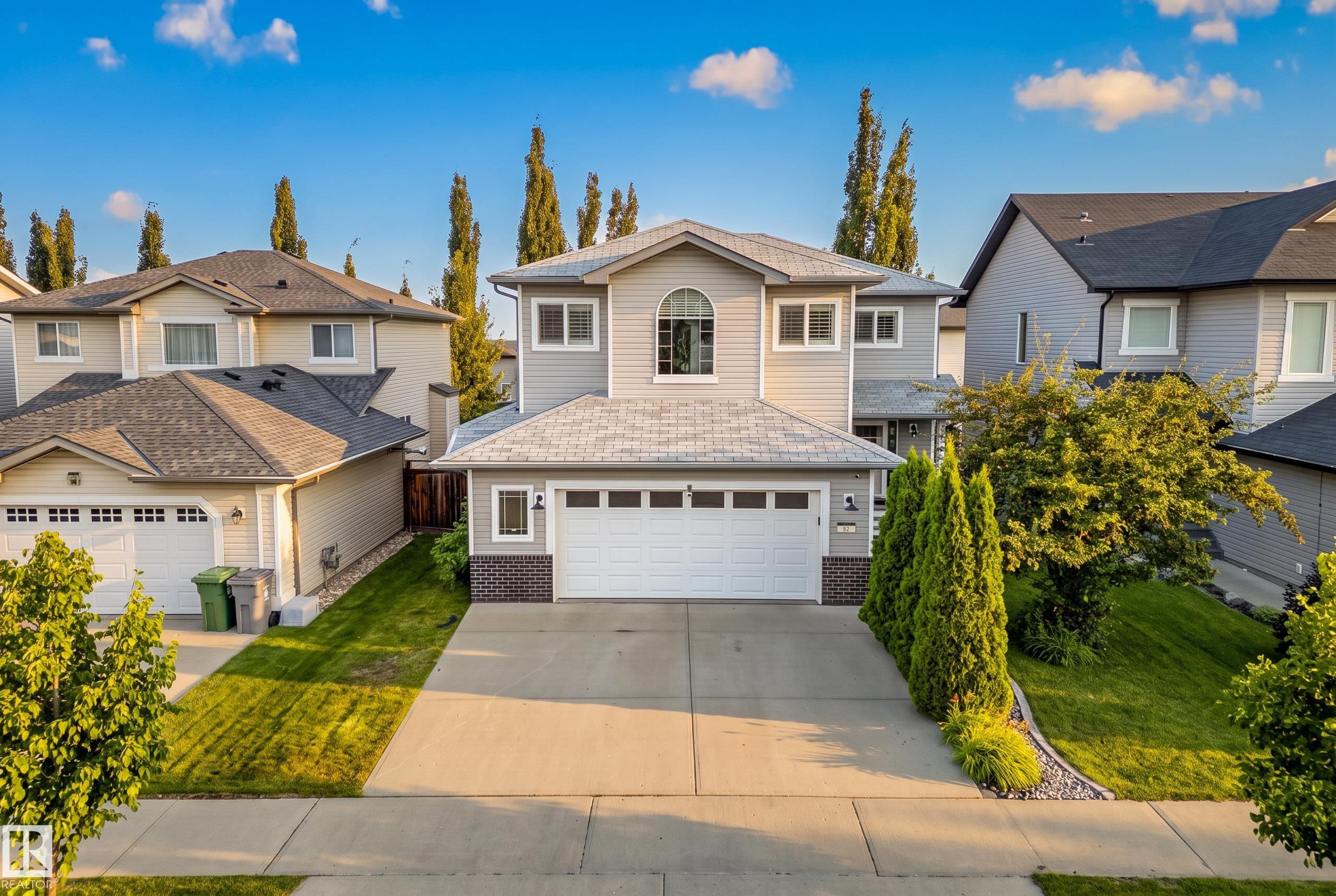 62 CARRIERE Crescent, E4504470, Alberta,