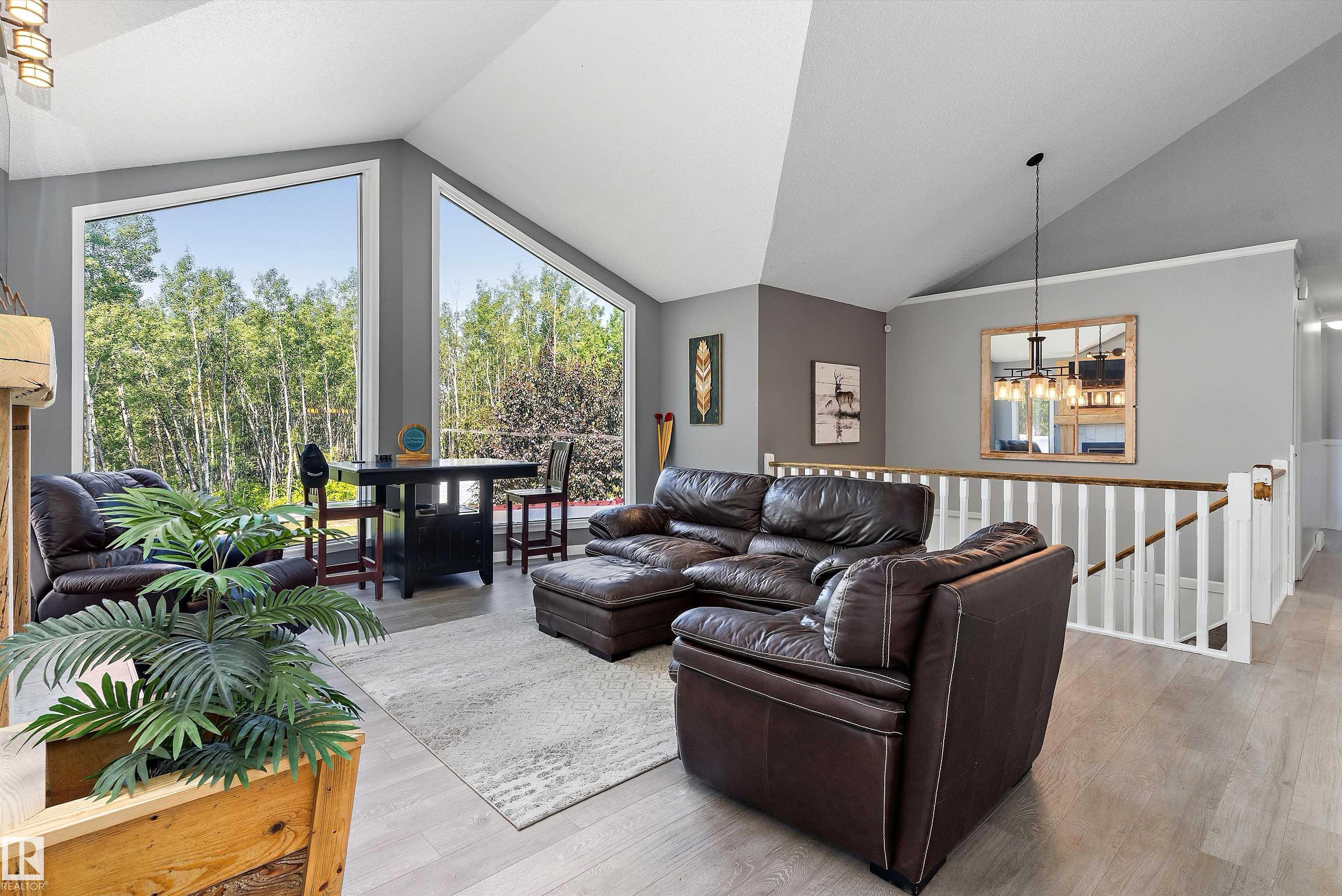 Fourth View of 21410 TWP ROAD 524, Baronwood, Rural Strathcona County, Alberta, T8E 2H5