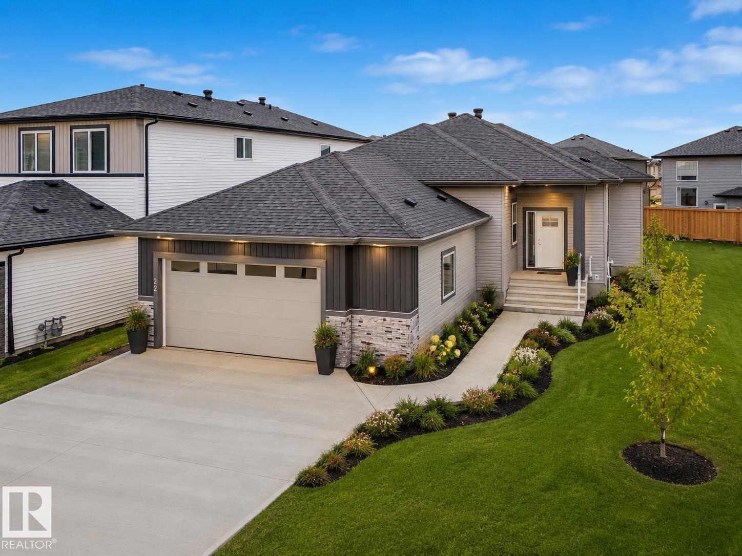 22 Dalquist Bay, E4504477, Alberta,