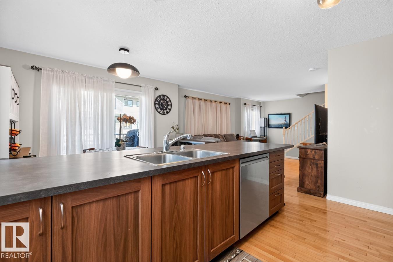 87 11 CLOVER BAR Lane, E4504504, Alberta,