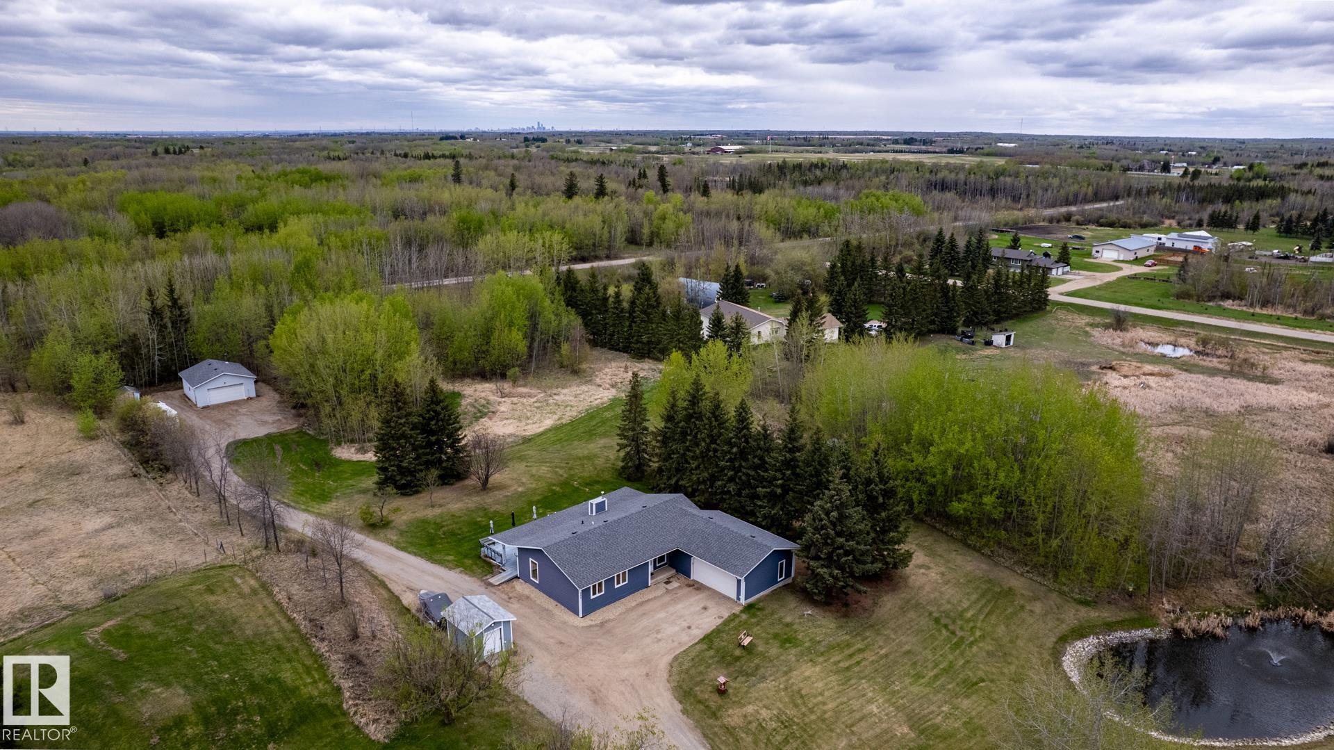 229 22450 TWP ROAD 514, E4504514, Alberta,