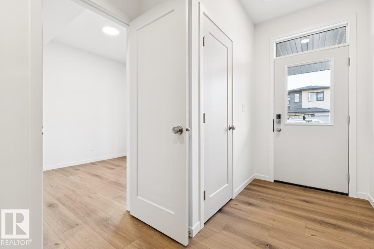Fourth View of 440 31 Street, Alces, Edmonton, Alberta, T6X 3N8