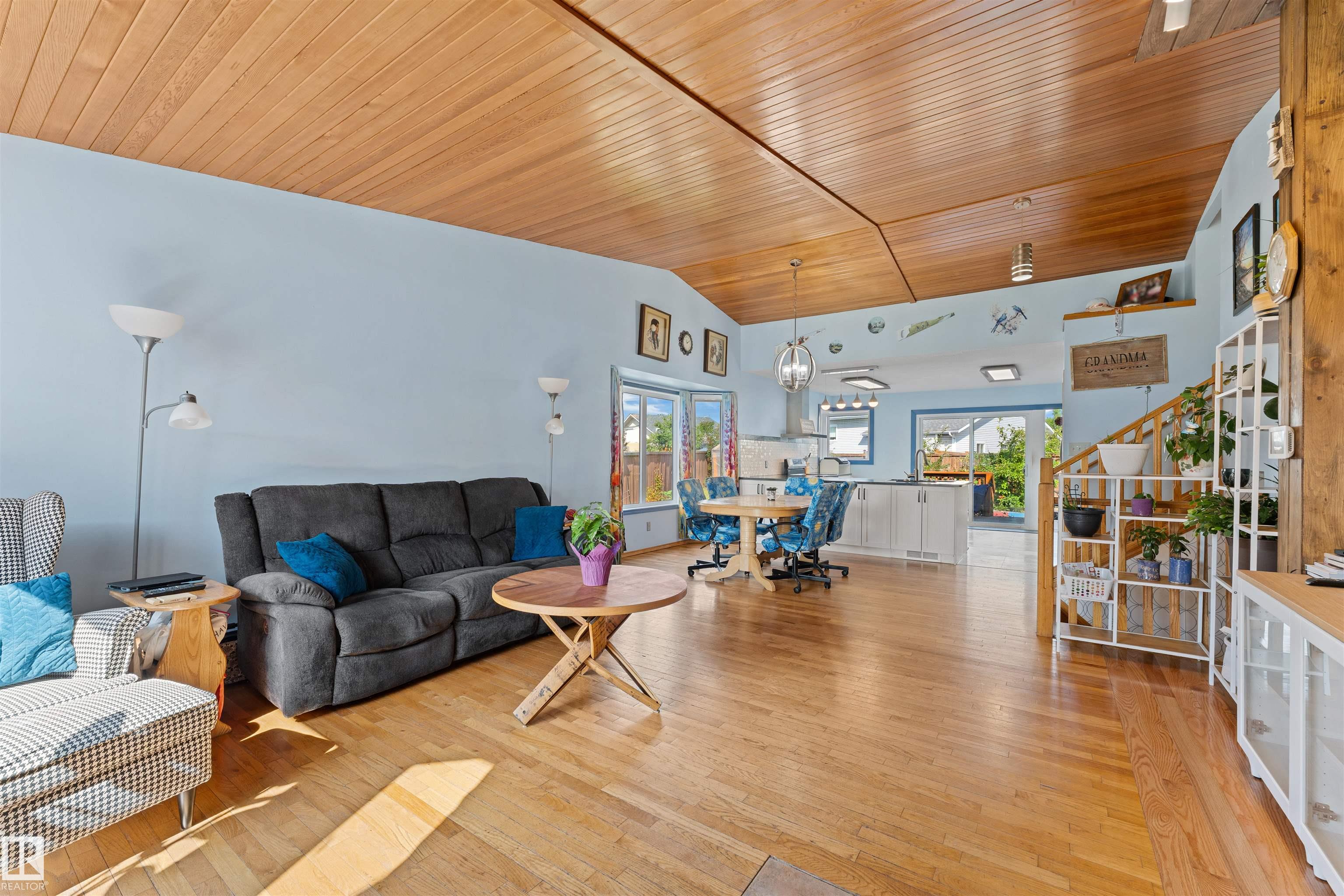 Fifth View of 16724 88 ST, Klarvatten, Edmonton, Alberta, T5Z 2X3