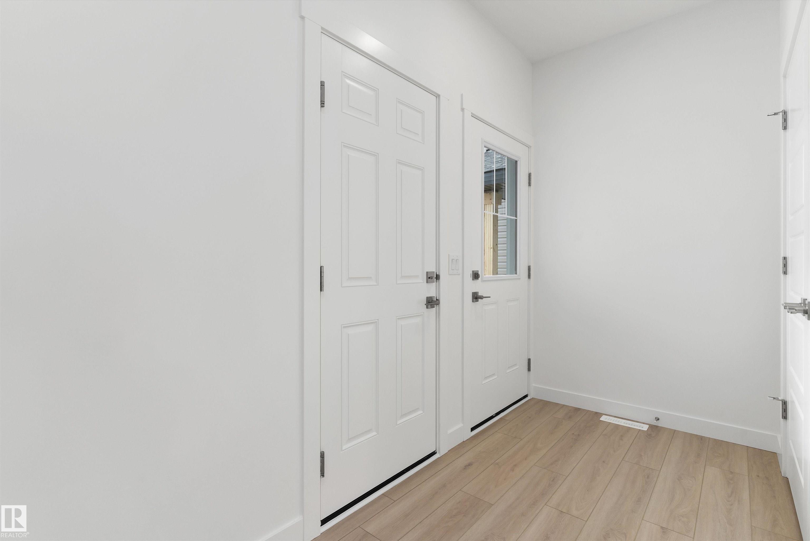 Second View of 922 18 Avenue, Aster, Edmonton, Alberta, T6T 2X4