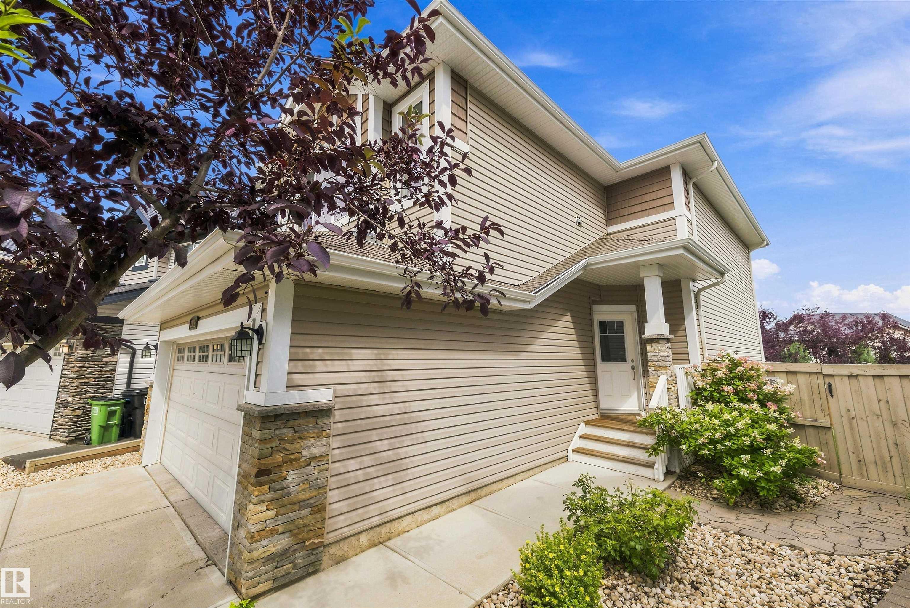 Fourth View of 3922 AGAR Court, Allard, Edmonton, Alberta, T6W 2G3