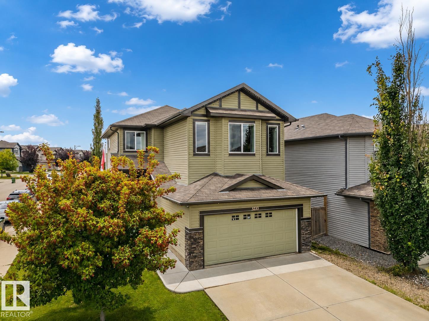 3233 21A Avenue, E4504657, Alberta,
