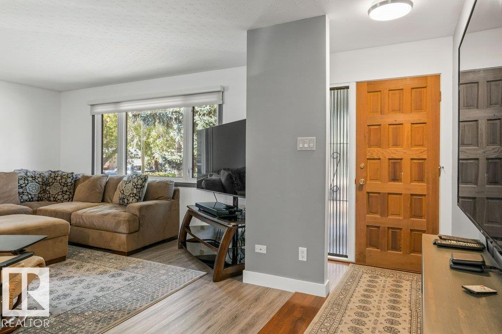 Third View of 5 GILLIAN Crescent, Grandin, St. Albert, Alberta, T8N 0V9