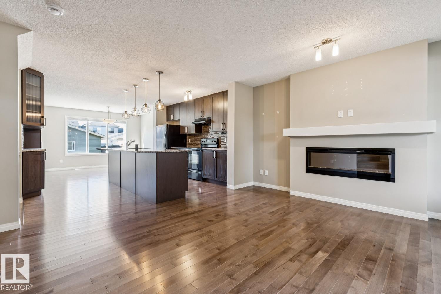 Fifth View of 8311 ELLIS Crescent, Edgemont (Edmonton), Edmonton, Alberta, T6M 0P8