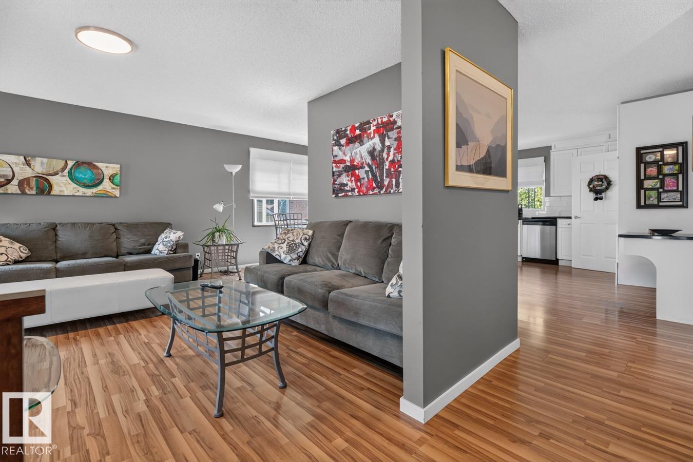 Fifth View of 2408 80 Street, Meyonohk, Edmonton, Alberta, T6K 3P6