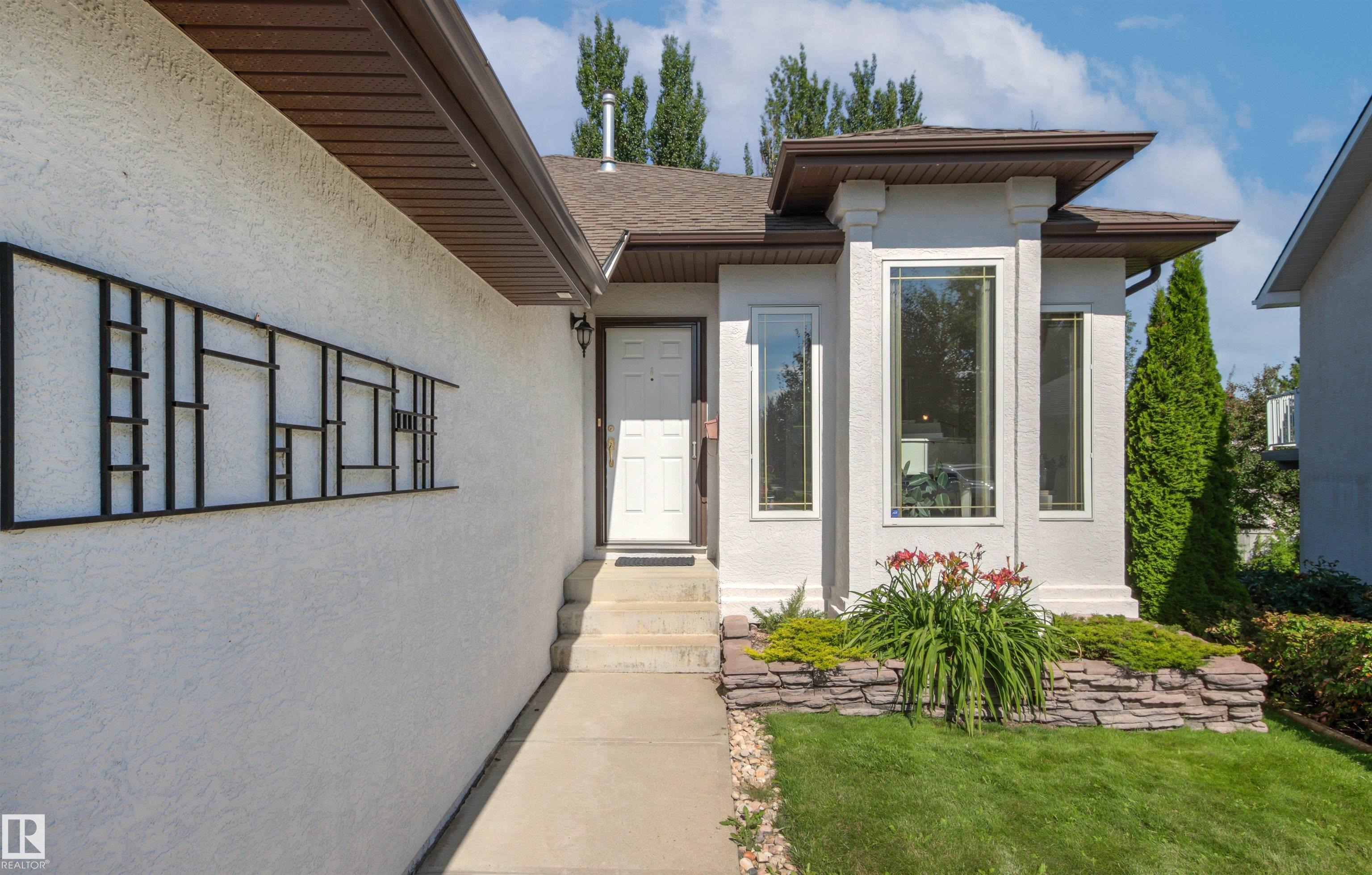 Second View of 88 DECHENE Road, Dechene, Edmonton, Alberta, T6M 2S4