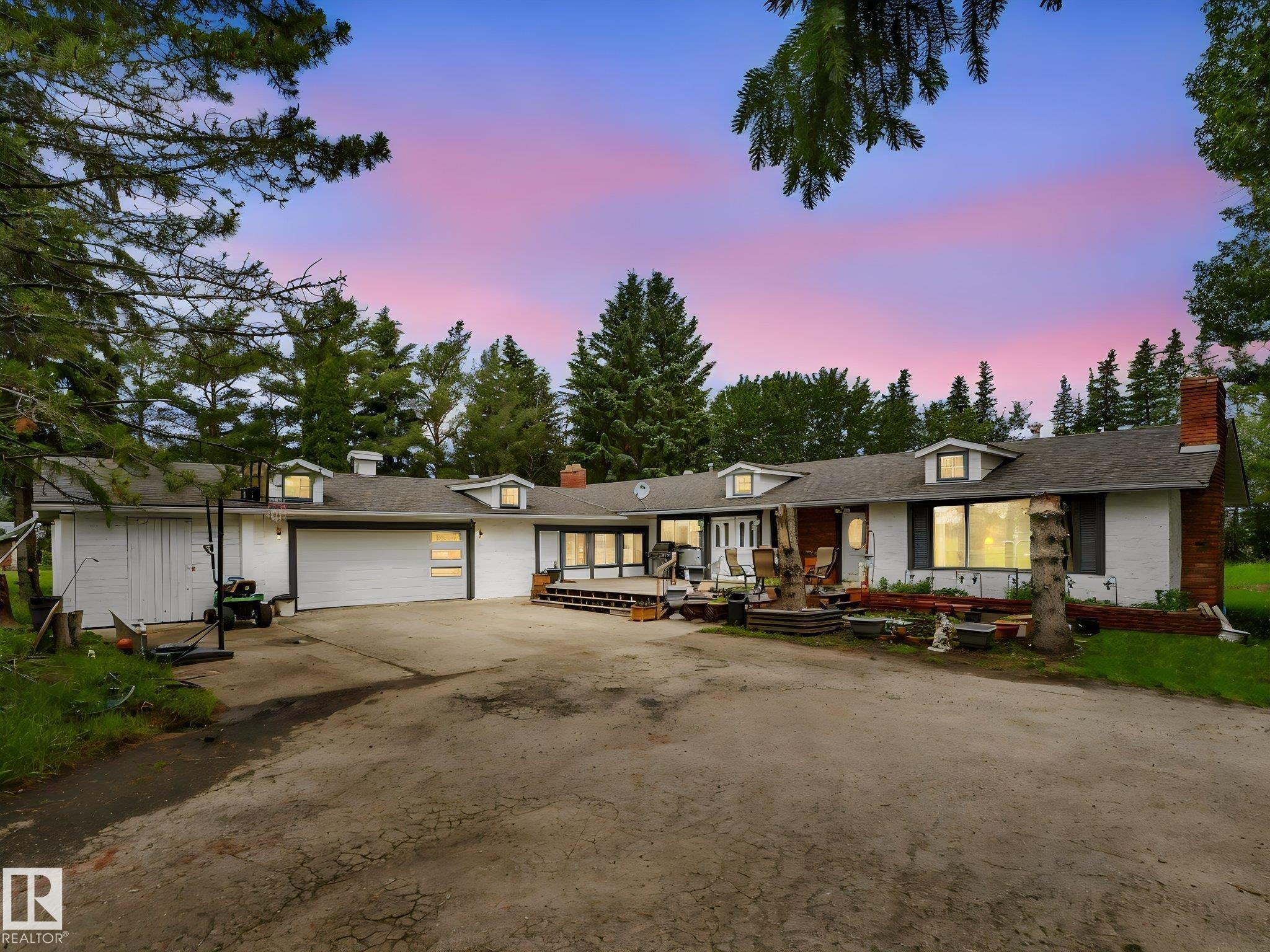 10912 5 Avenue SW, E4504761, Alberta,