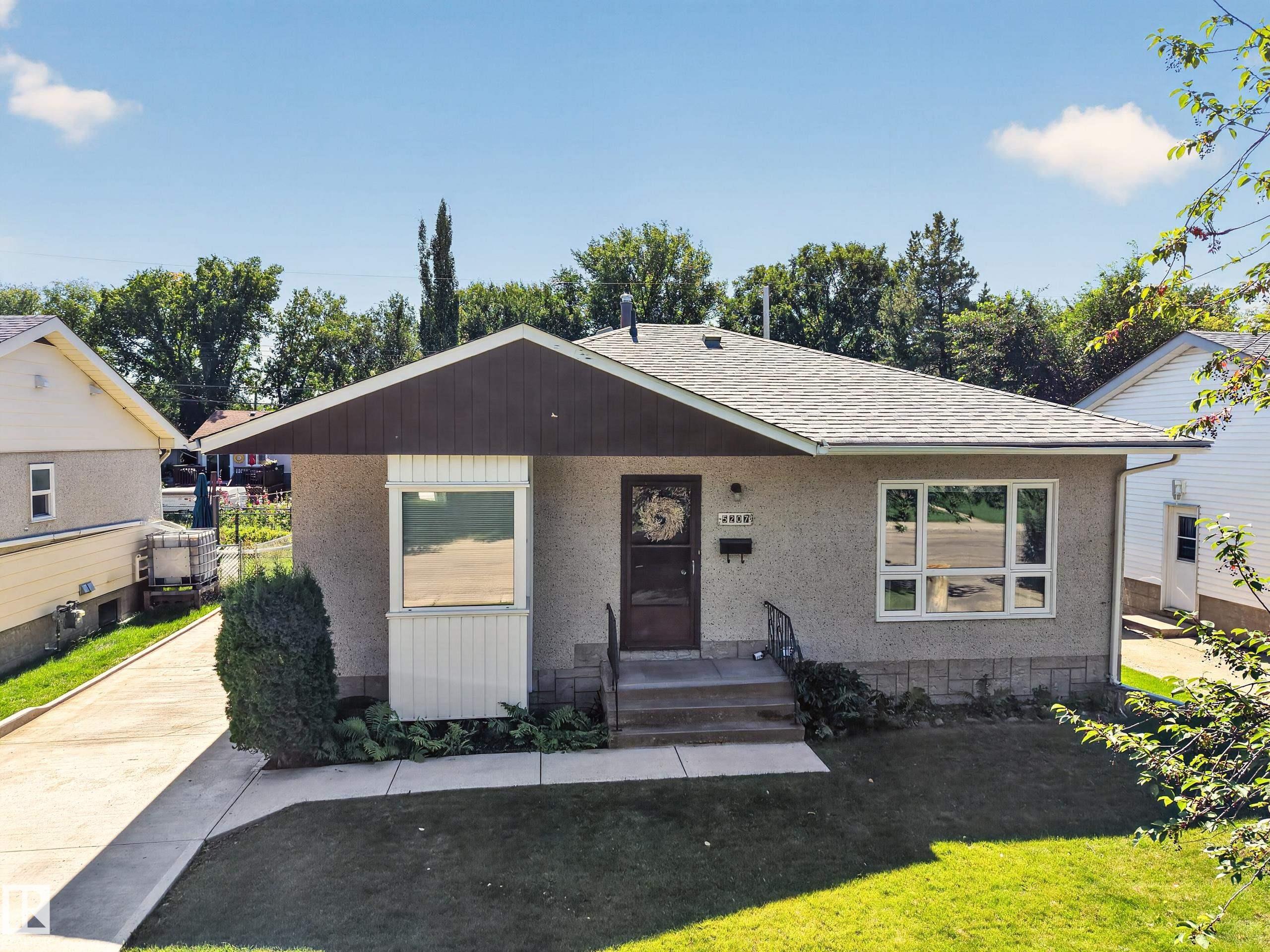 Second View of 5207 48 Avenue, Linsford Park, Leduc, Alberta, T9E 5E4