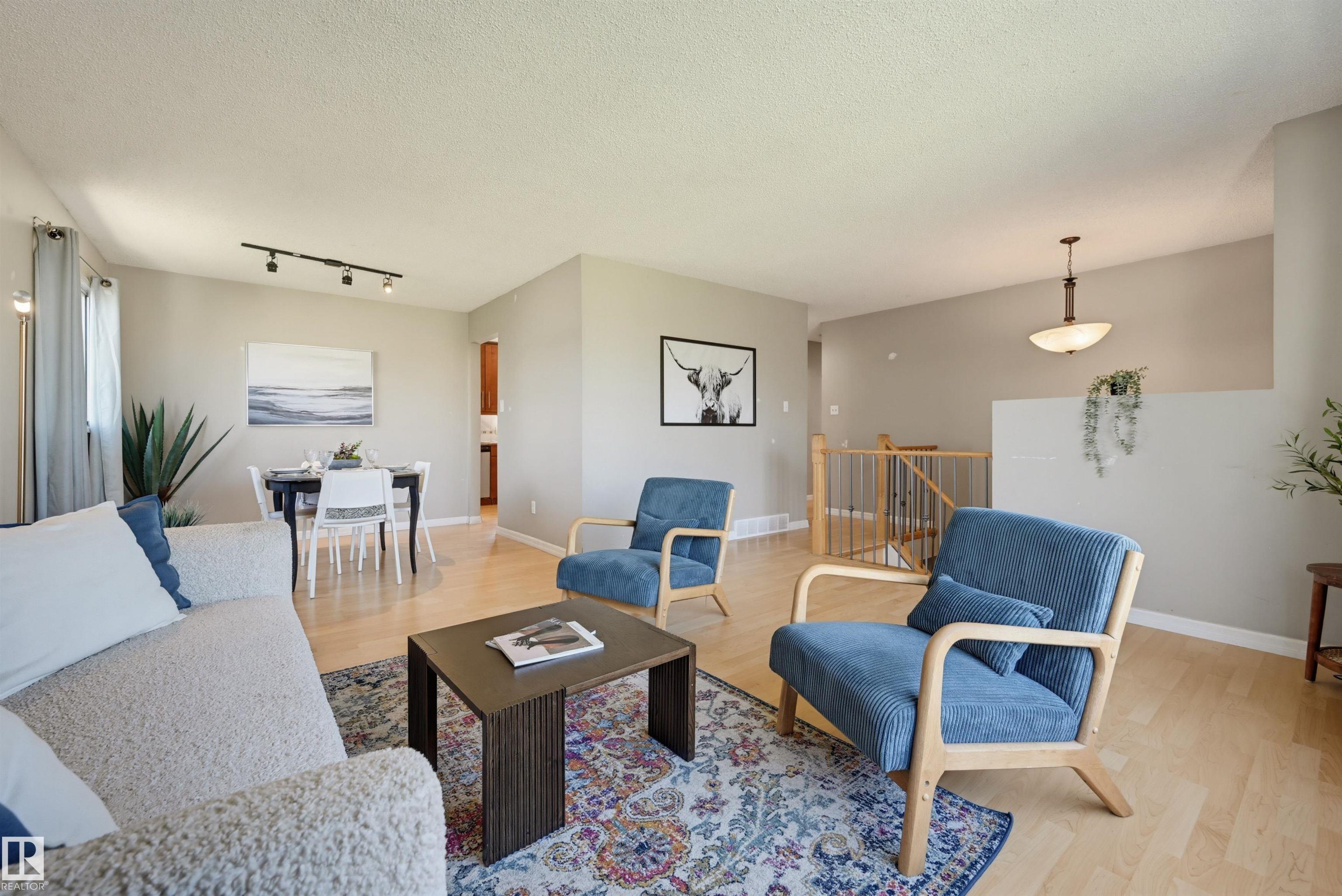 Fifth View of 6768 39 Avenue, Michaels Park, Edmonton, Alberta, T6K 1T8