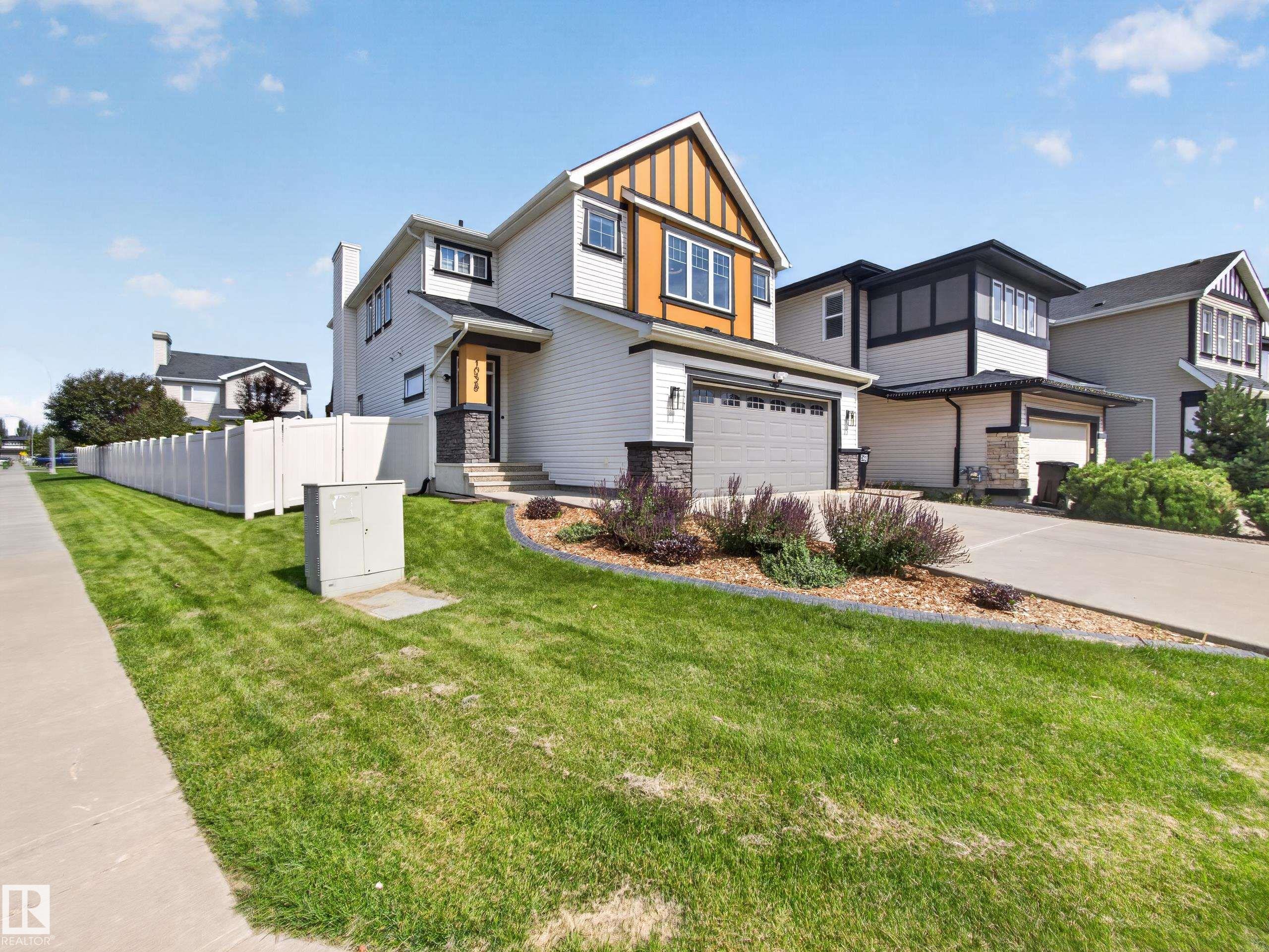 1038 SECORD PROMENADE Promenade, E4504860, Alberta,