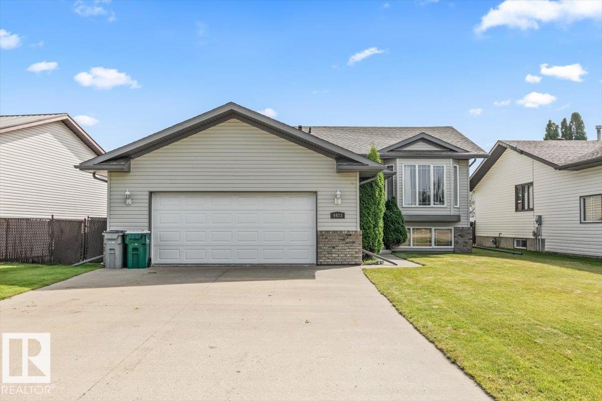 4423 56 Avenue, E4504878, Alberta,