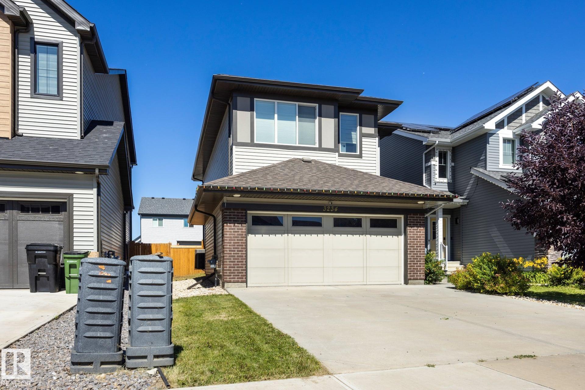 Second View of 3234 CHERNOWSKI Way, Chappelle Area, Edmonton, Alberta, T6W 4G4