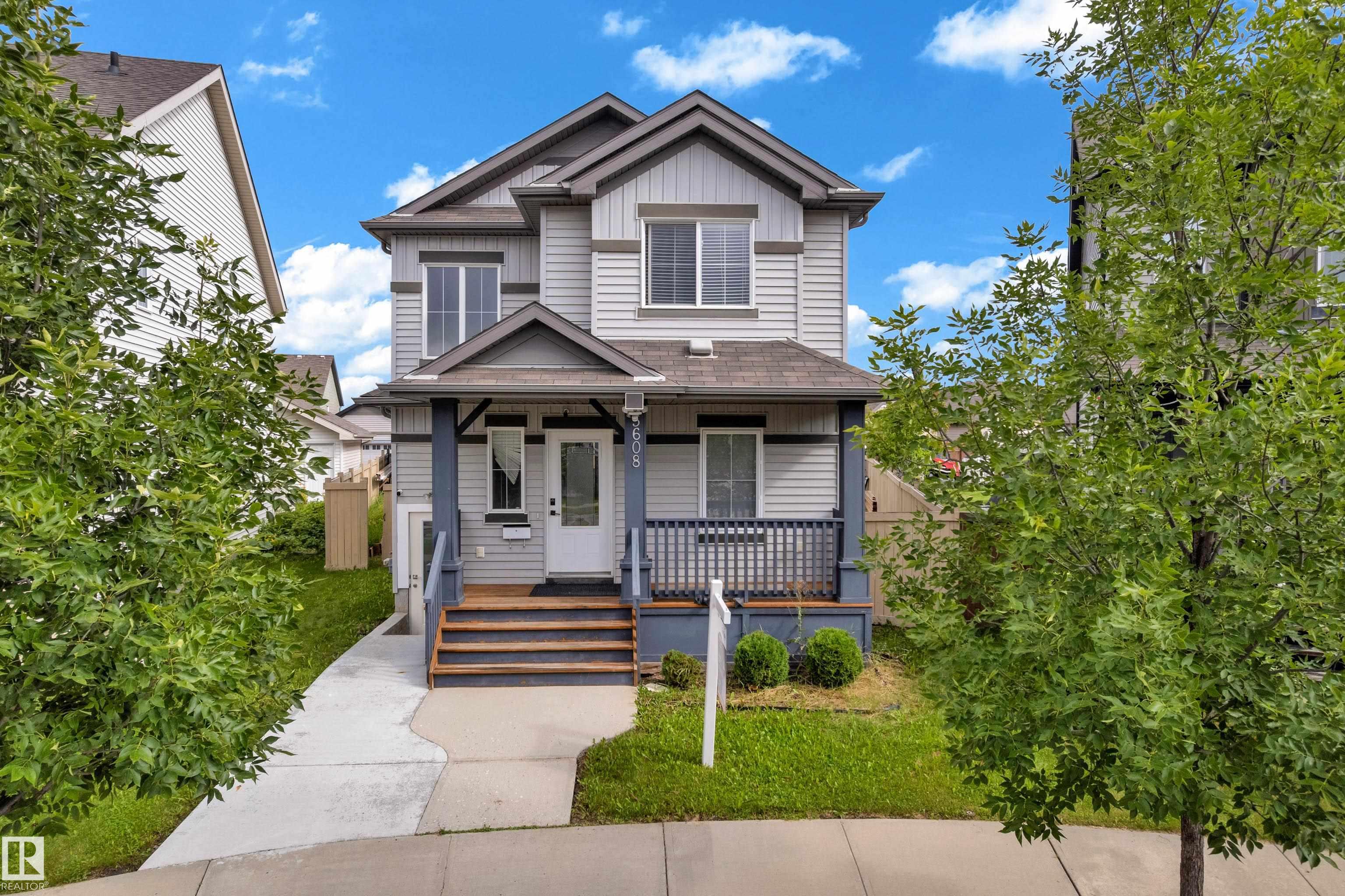 5608 17 Avenue, E4504904, Alberta,