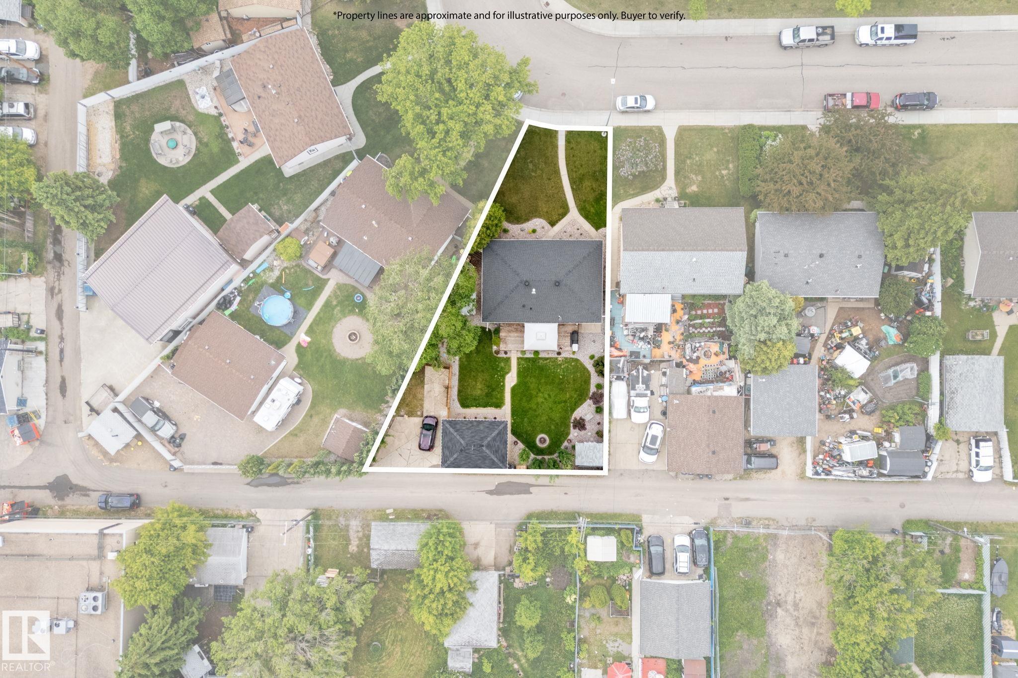 Third View of 11219 134A Avenue, Rosslyn, Edmonton, Alberta, T5E 1M4