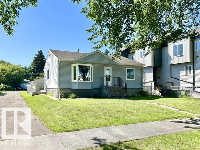 9743 65 Avenue, E4504936, Alberta,