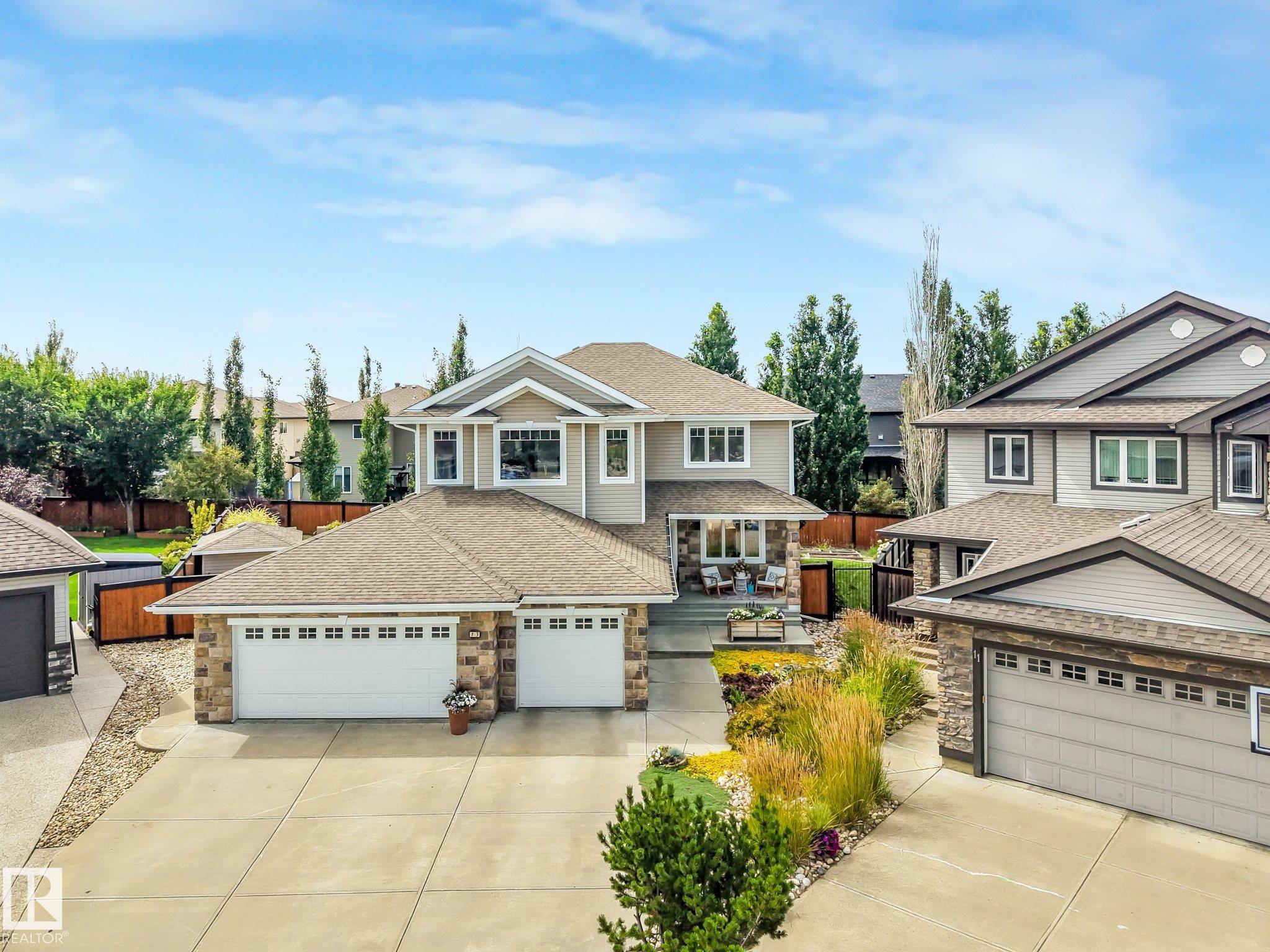 13 DILLON Bay, E4504942, Alberta,